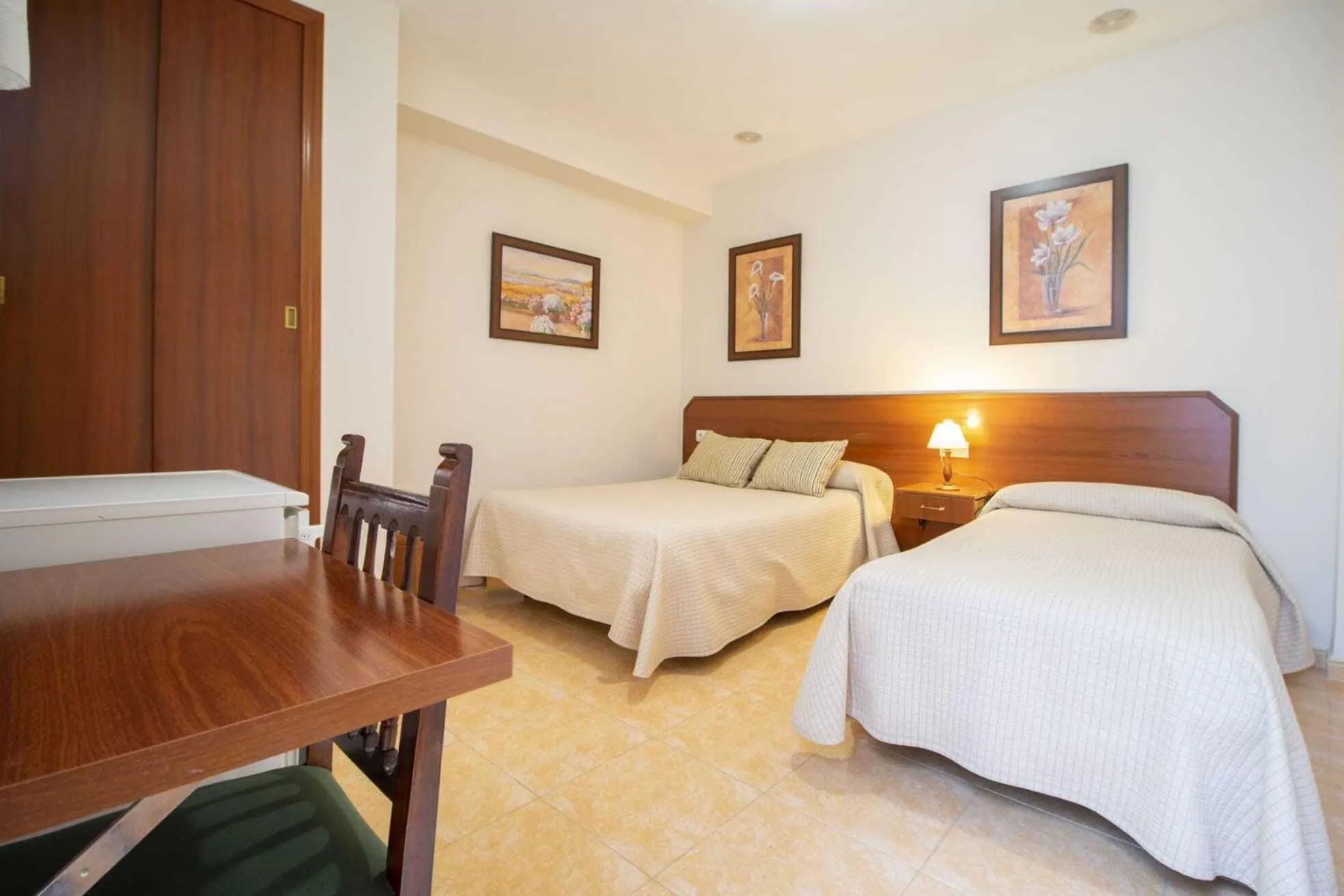 Comfort Triple Room - single occupancy in Los Gallos