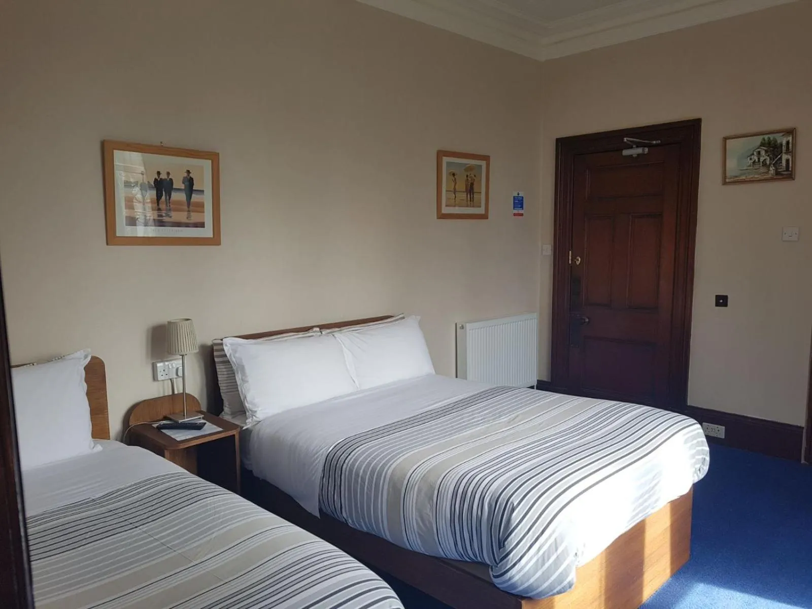 Triple Room in Bonkle House