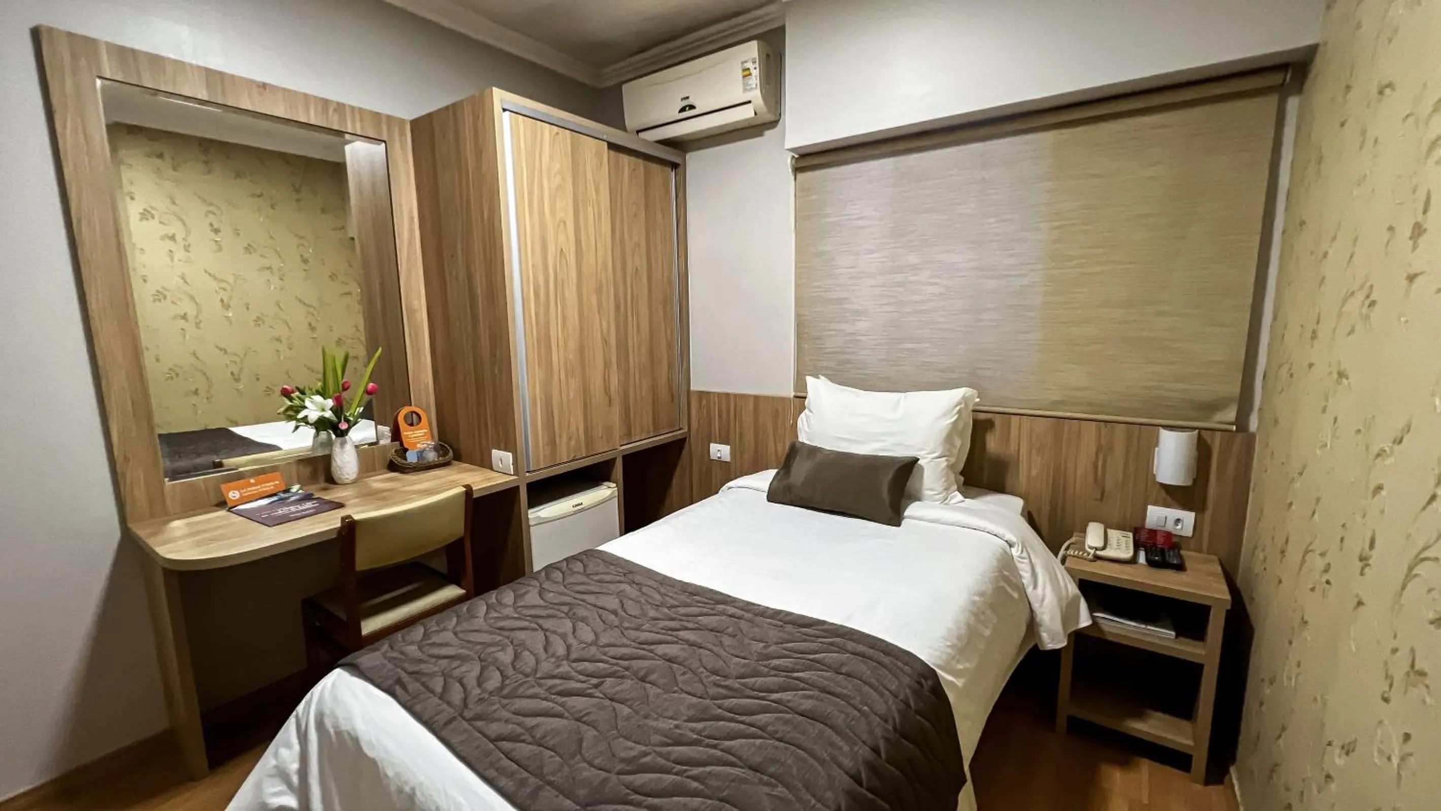 Standard Single Room in Hotel Rafain Centro