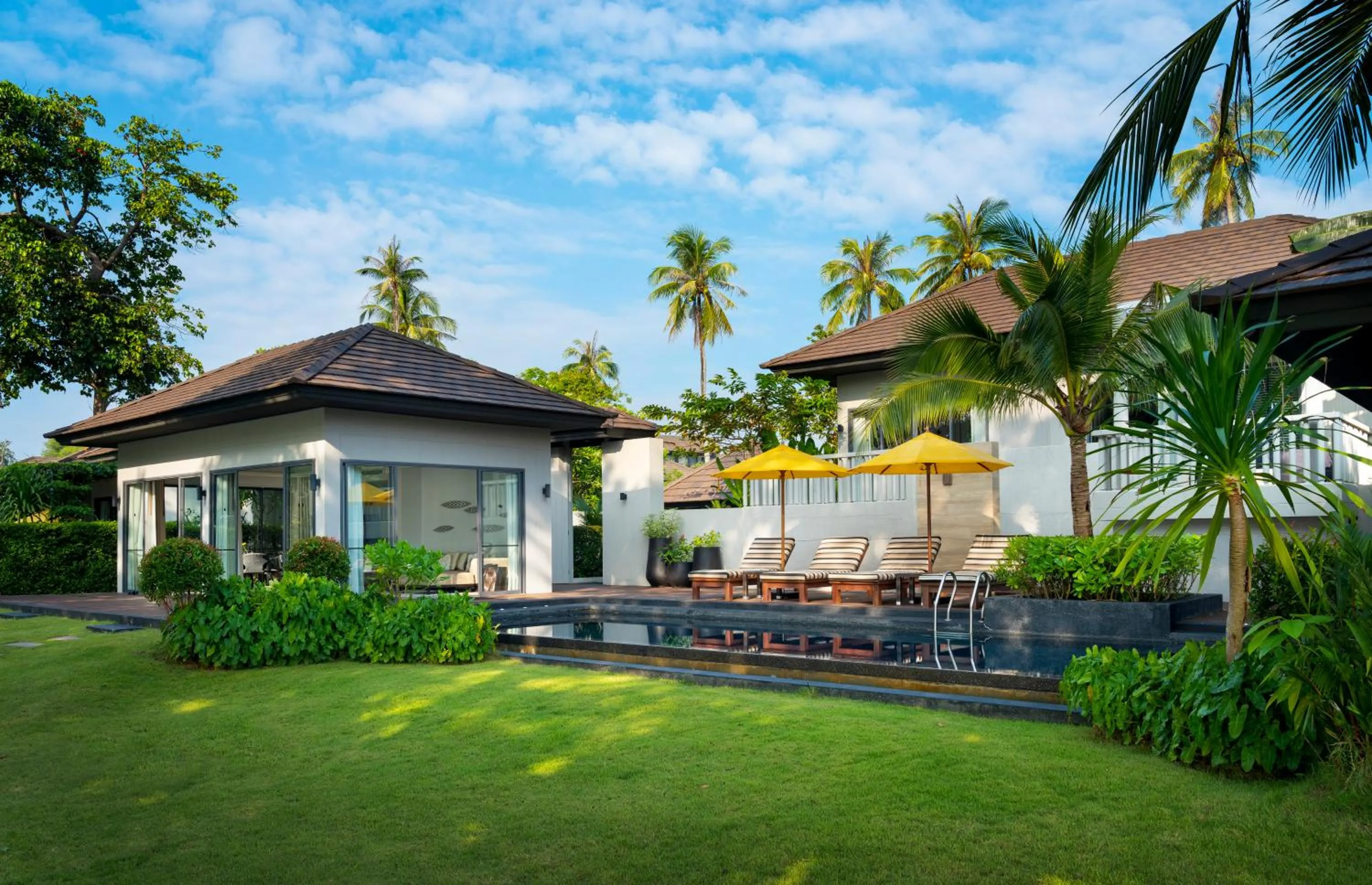 Two-Bedroom Villa in The ShellSea Krabi I Luxury Beach Front Resort & Pool Villa