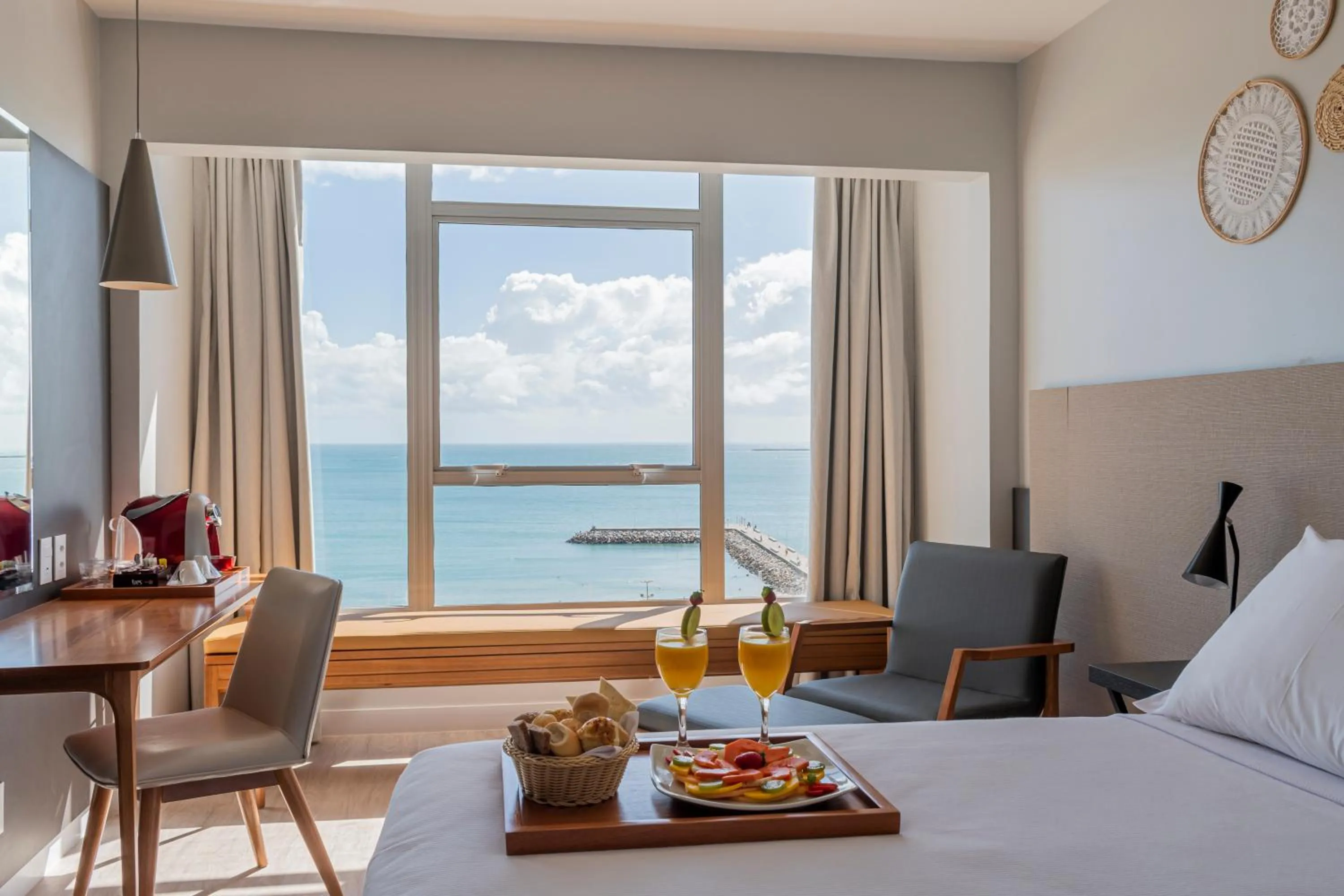 Deluxe King Room in Praiano Hotel