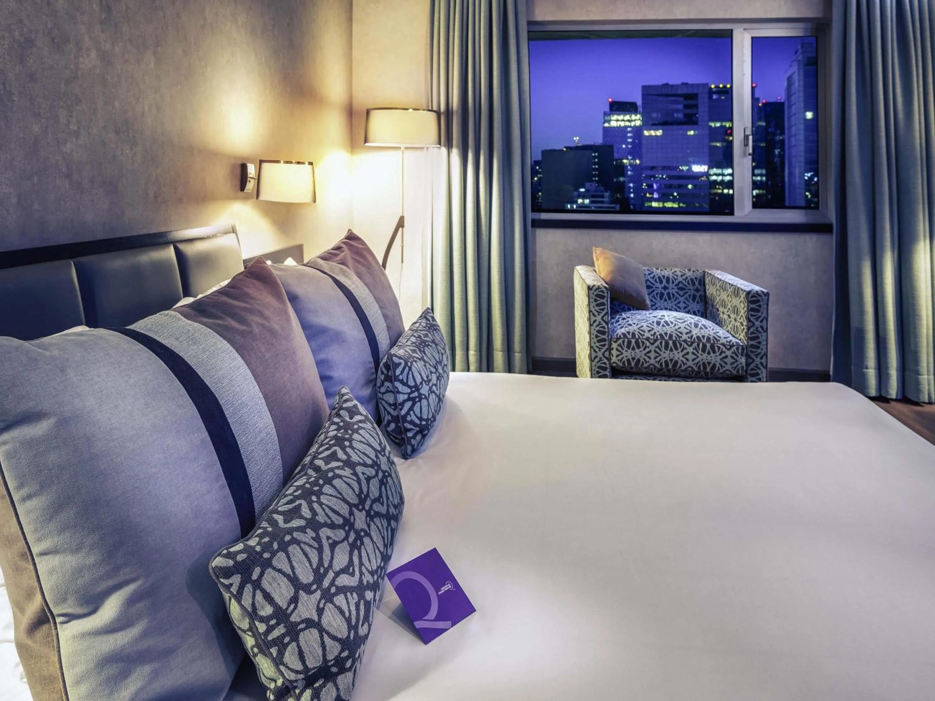 Superior King Room in Mercure Santiago Centro