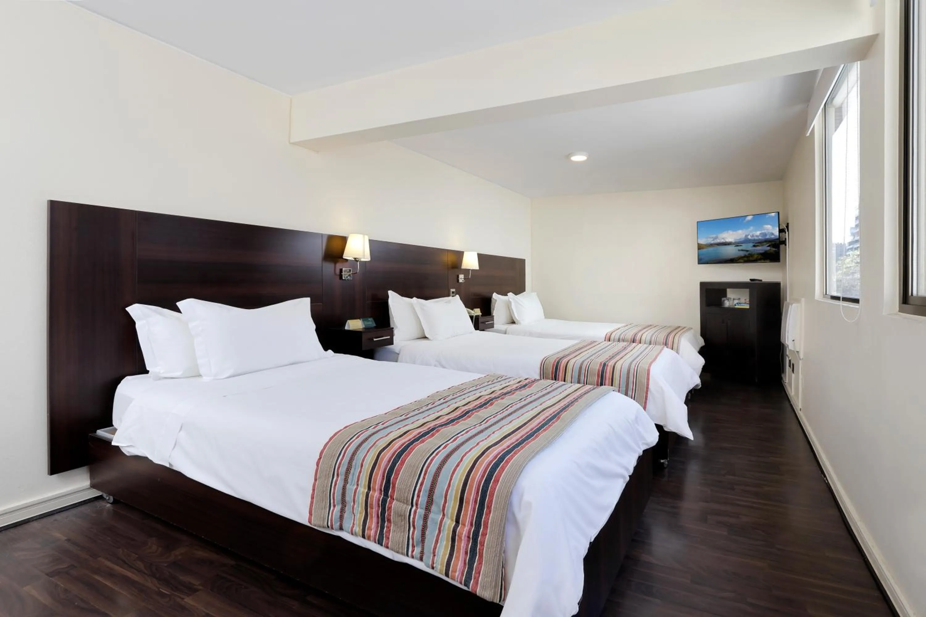 Standard Triple Room in MR Express (ex Hotel Neruda Express)