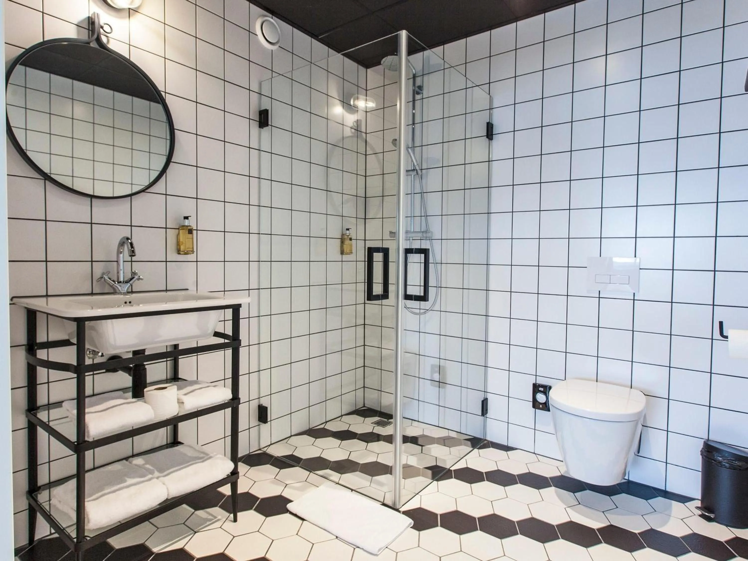 Family Room in ibis Styles Amsterdam Airport