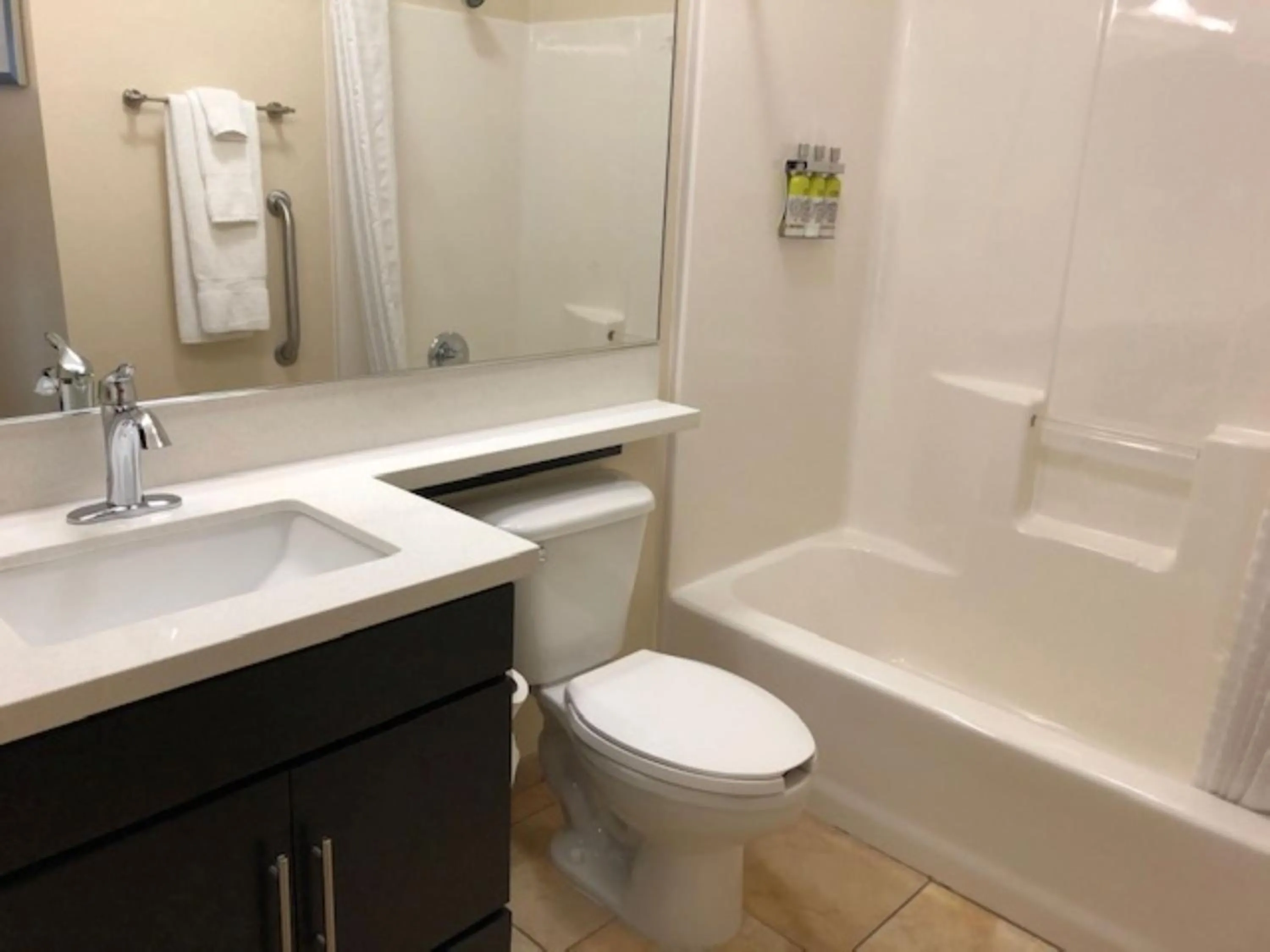 Studio Suite in Candlewood Suites Fort Wayne - NW by IHG