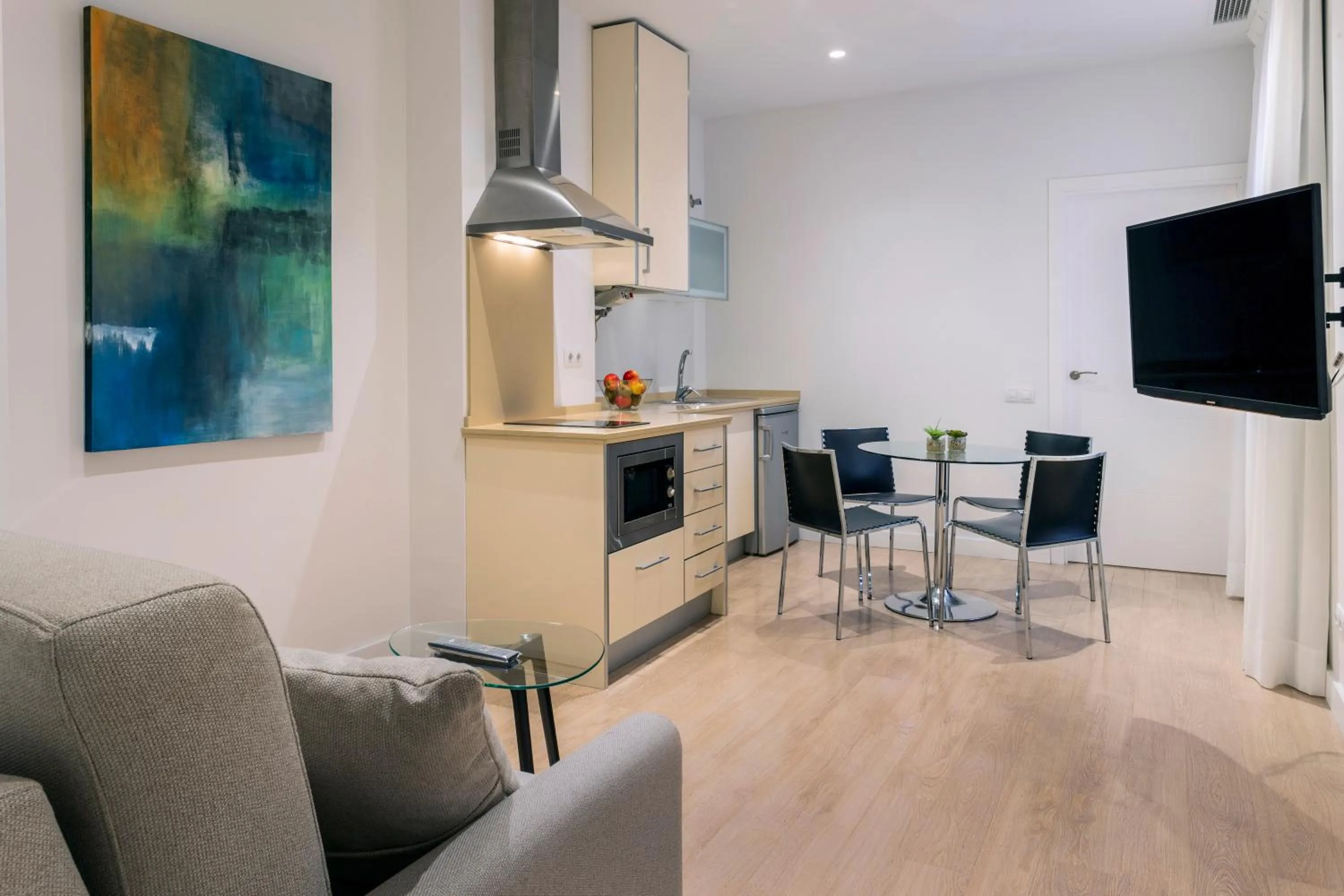 One-Bedroom Apartment in Apartamentos Metrópolis