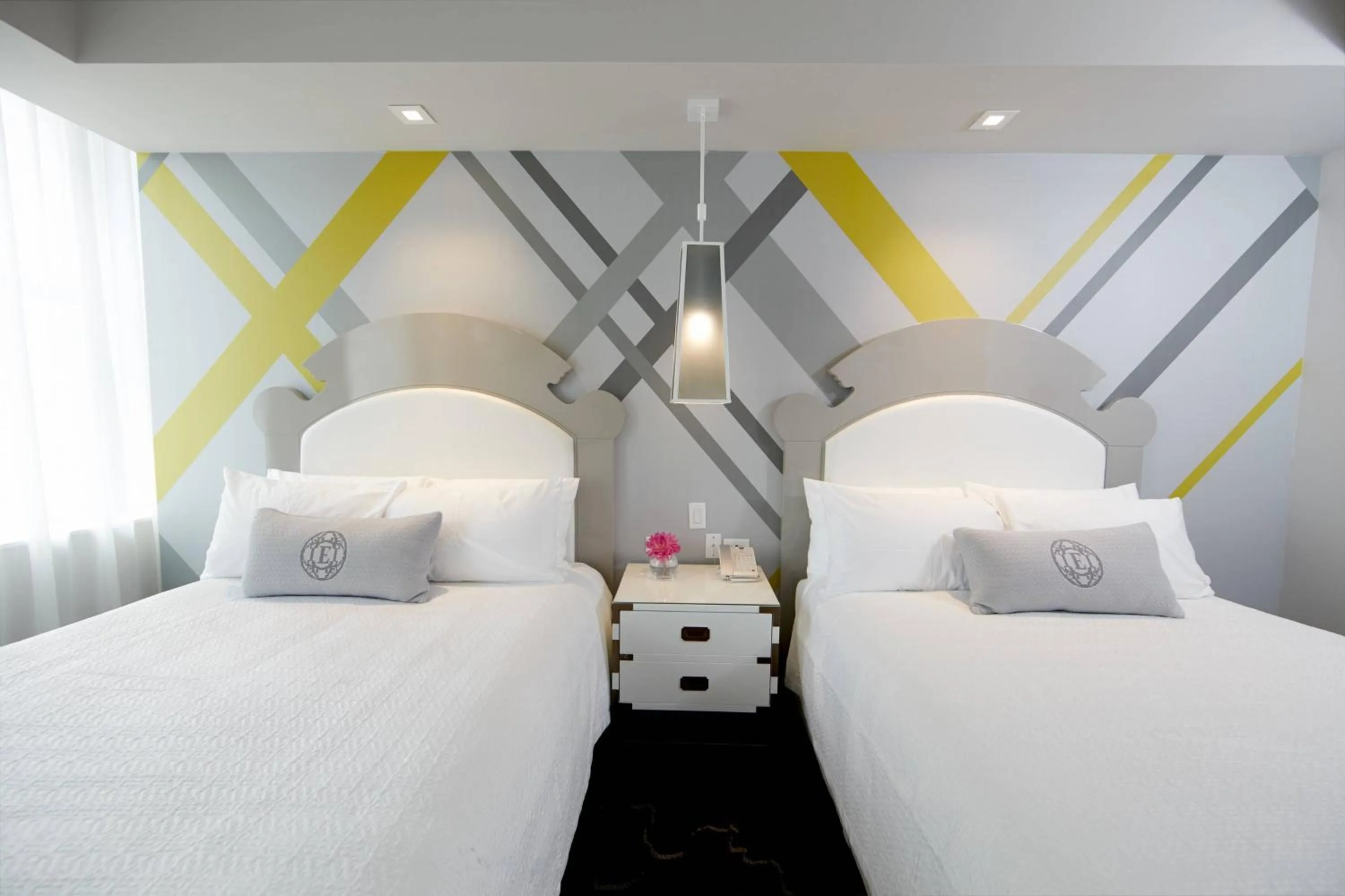 Queen Room with City View in Elyton Hotel, Autograph Collection