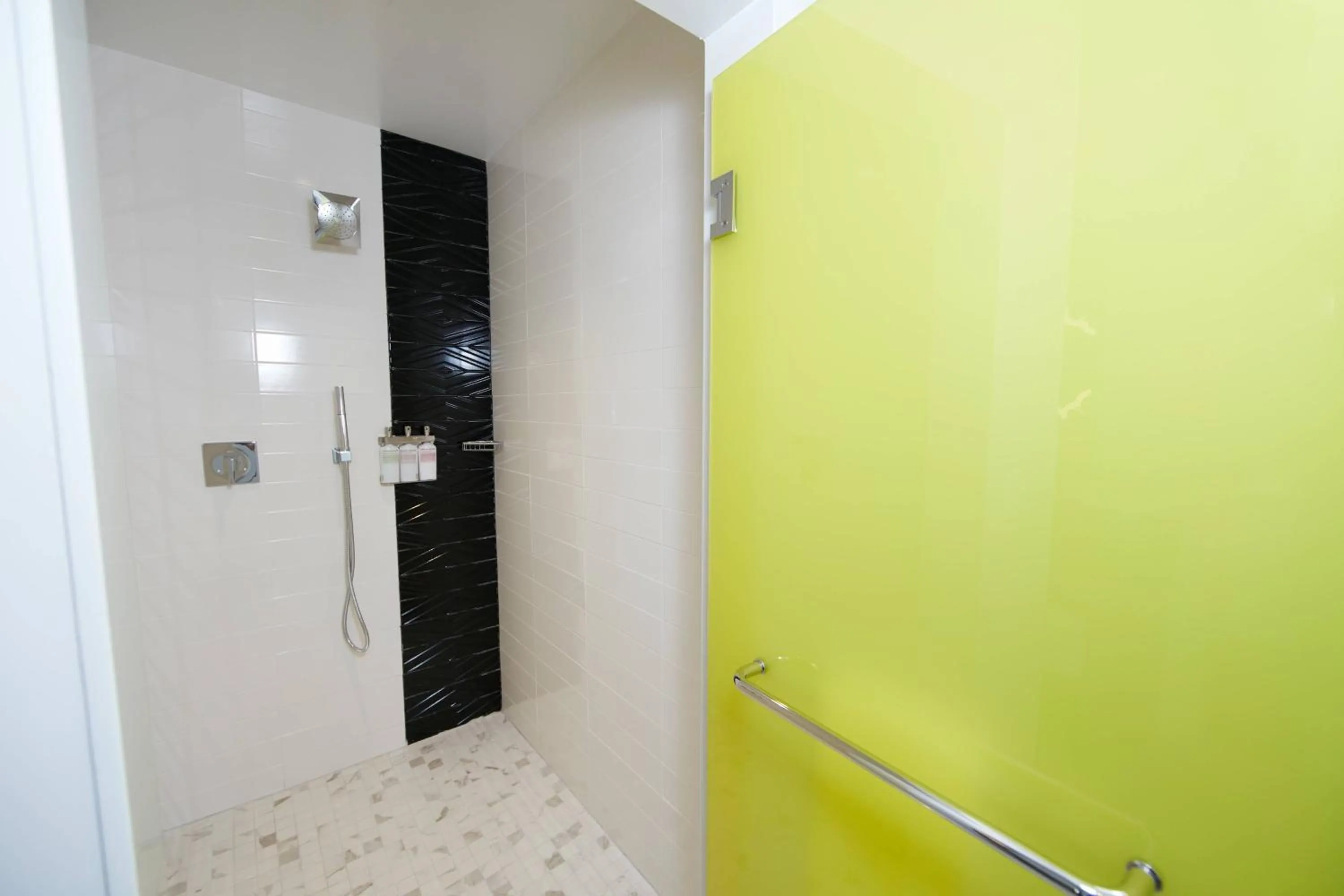 King Room with City View in Elyton Hotel, Autograph Collection