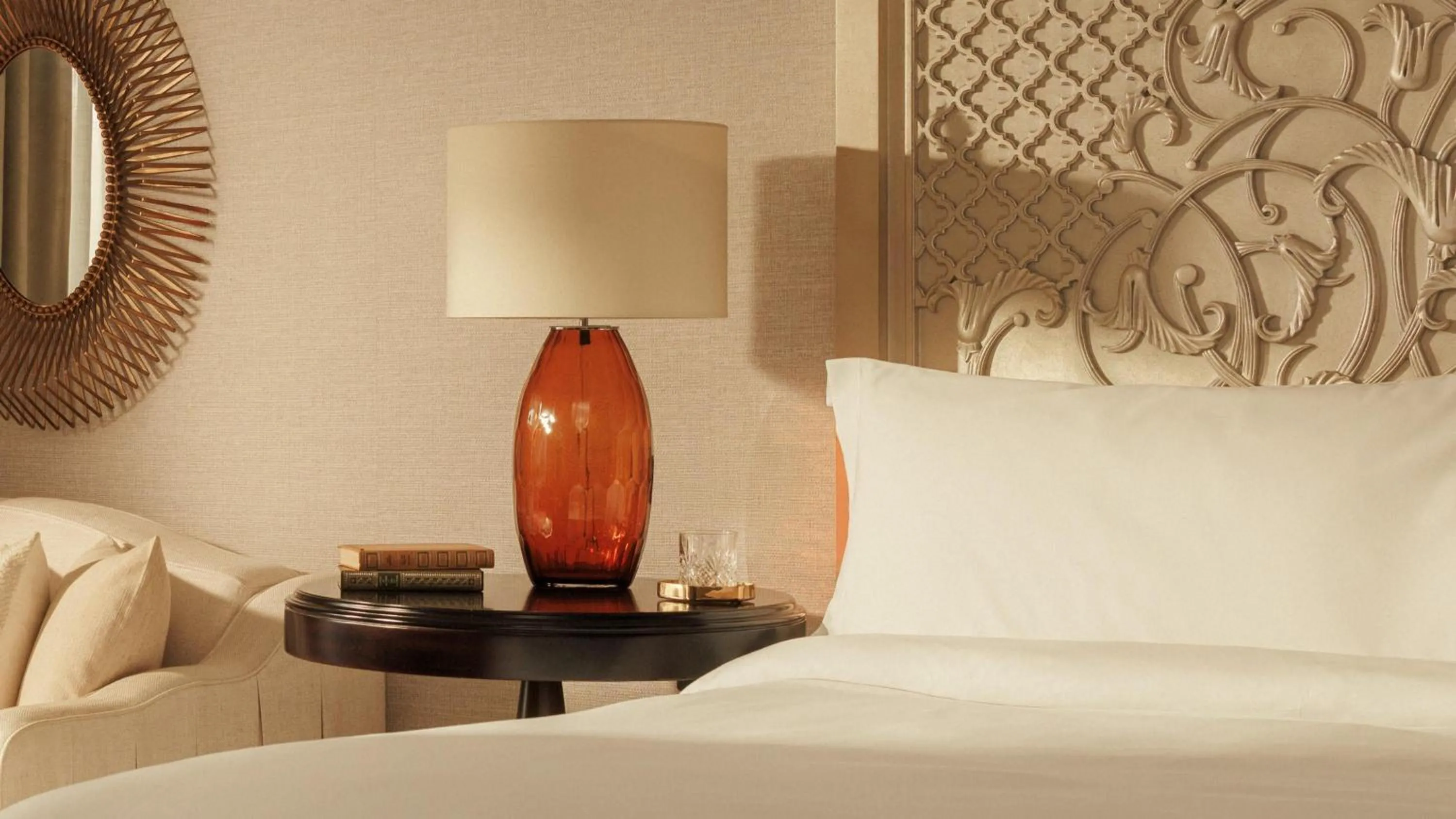 Arabian Court Deluxe King Room - includes Waterpark Access in One&Only Royal Mirage Resort Dubai