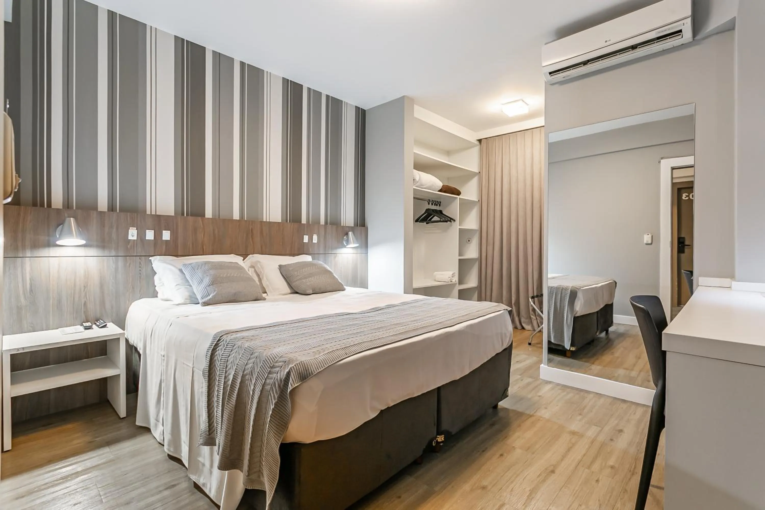 Superior Double Room in Valerim Florianópolis