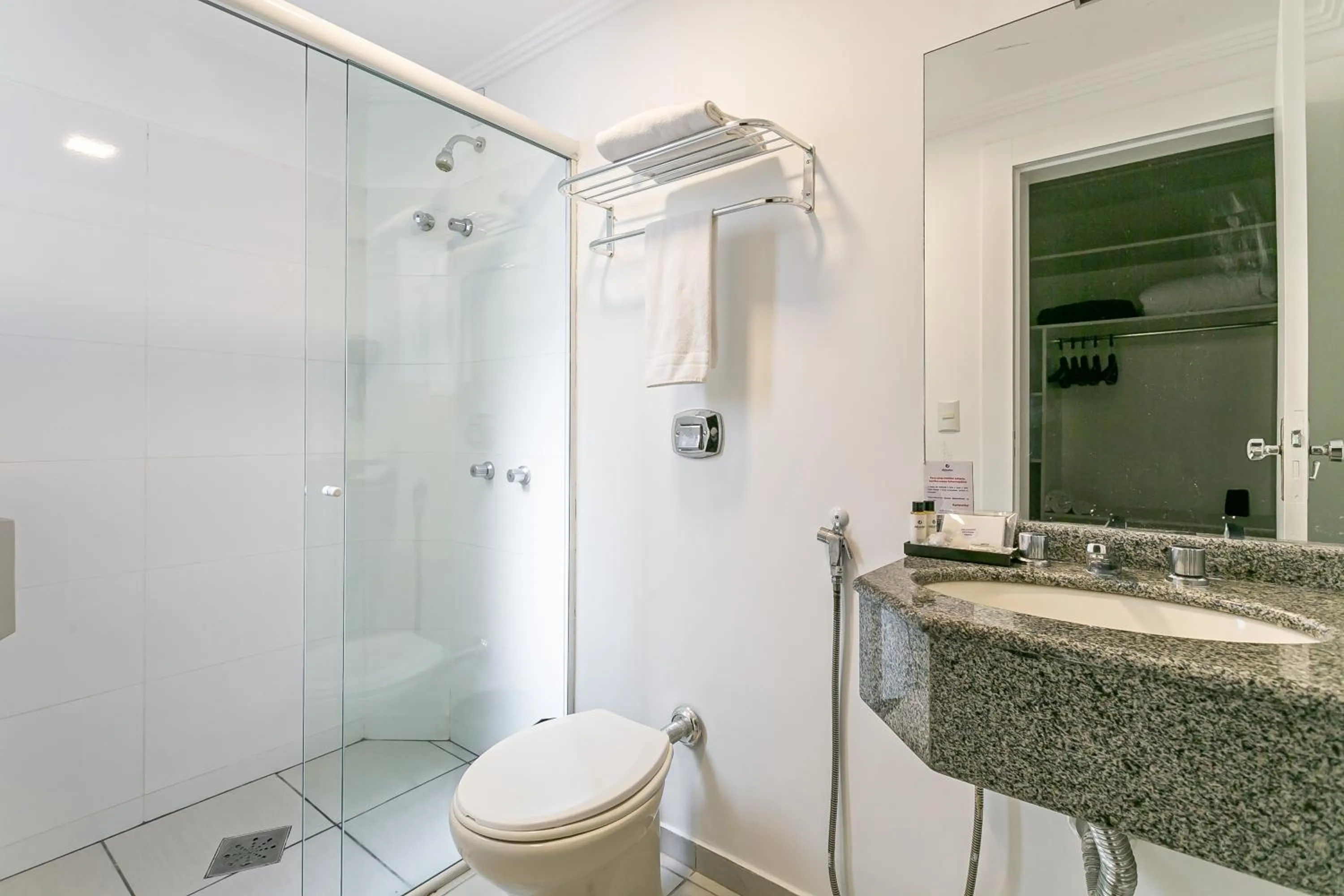 Standard Double Room in Valerim Florianópolis