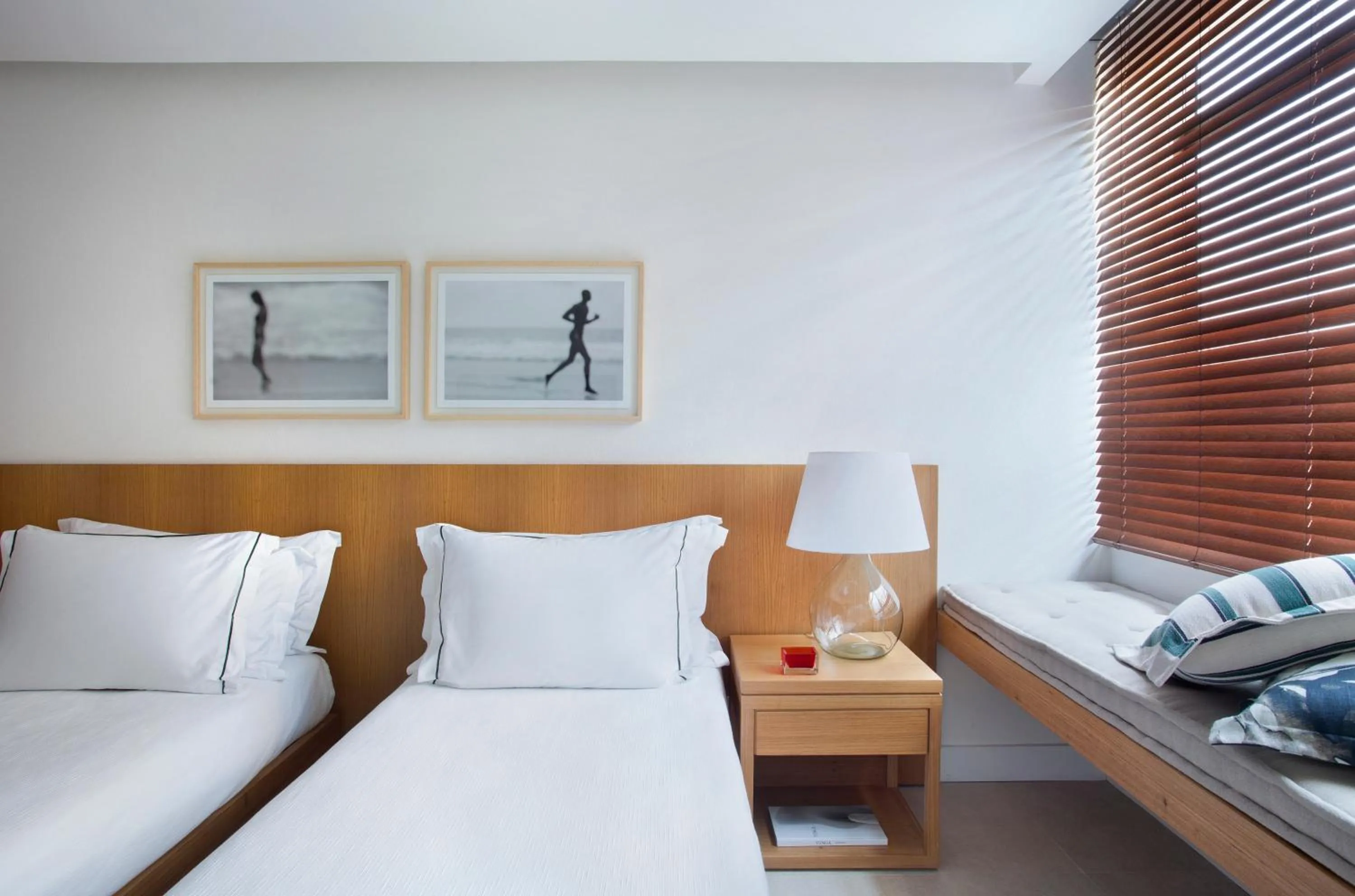 Deluxe Twin Room in JANEIRO Hotel