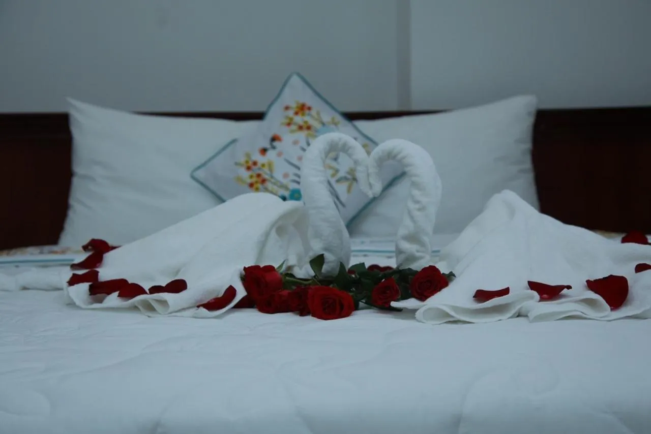 Double Room in An Bình Tài Hotel