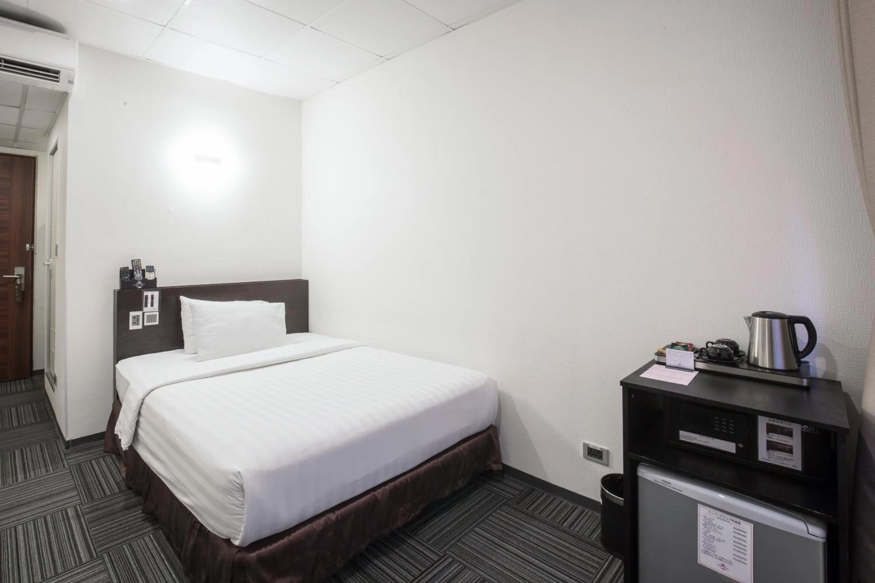 Superior Double Room - single occupancy - Smoking in Sakura Hotel 3