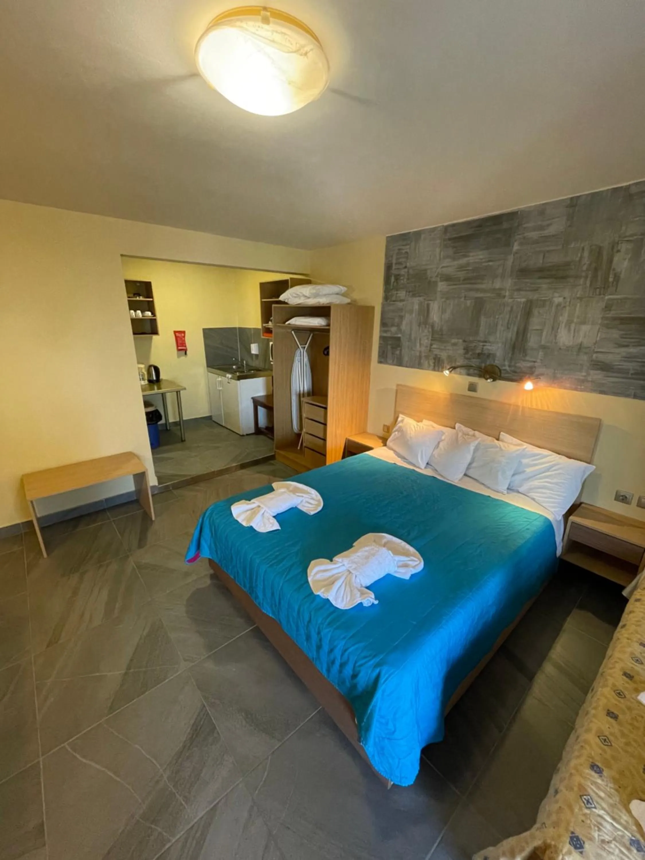 King Studio - single occupancy in Mirabelle Hotel