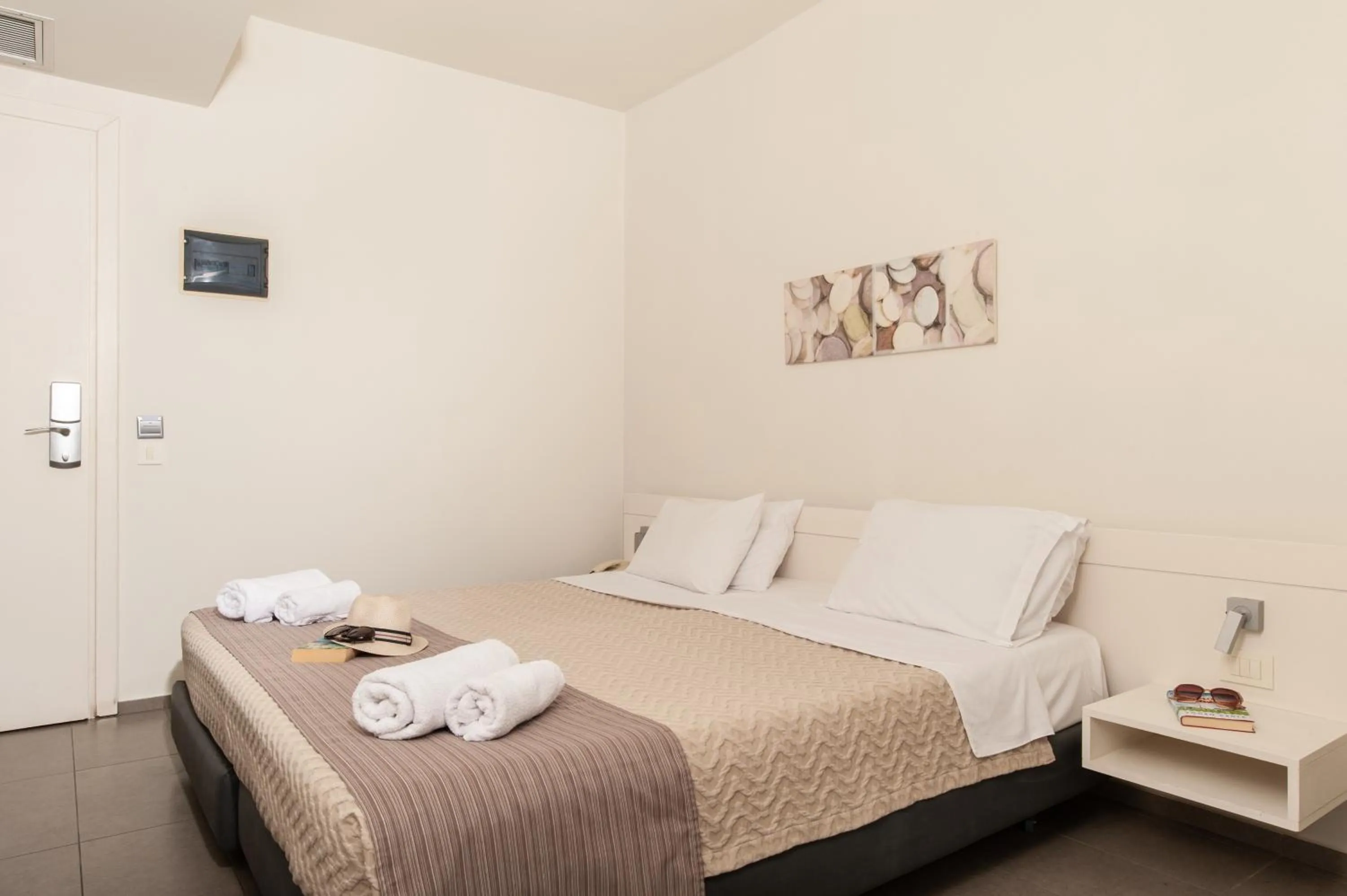 Superior Double Room in Atlantis Boutique City Hotel