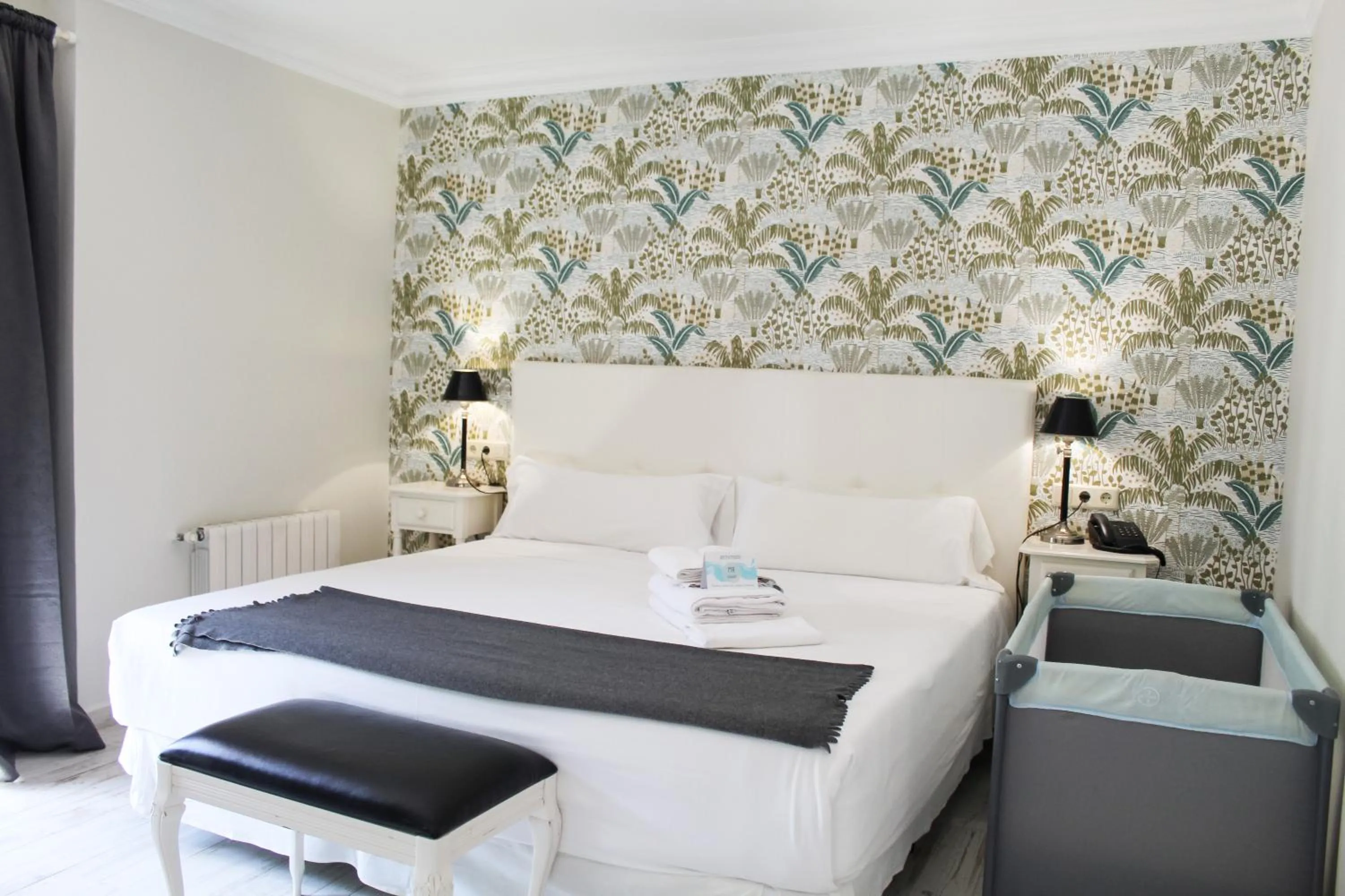 Superior Double Room in Hotel MR Costa Blanca