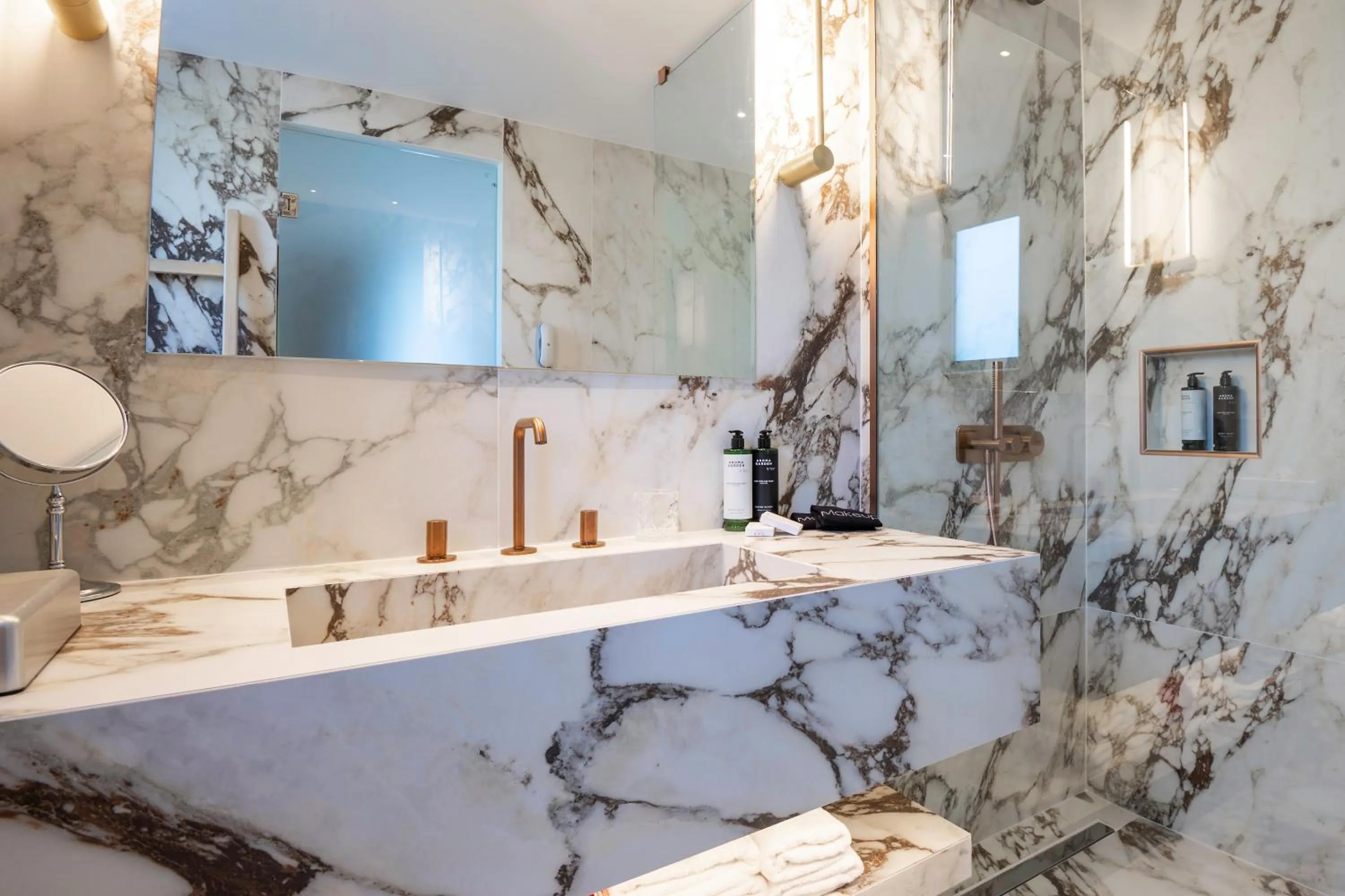 Double Room in Diamond Deluxe Hotel - Adults Only