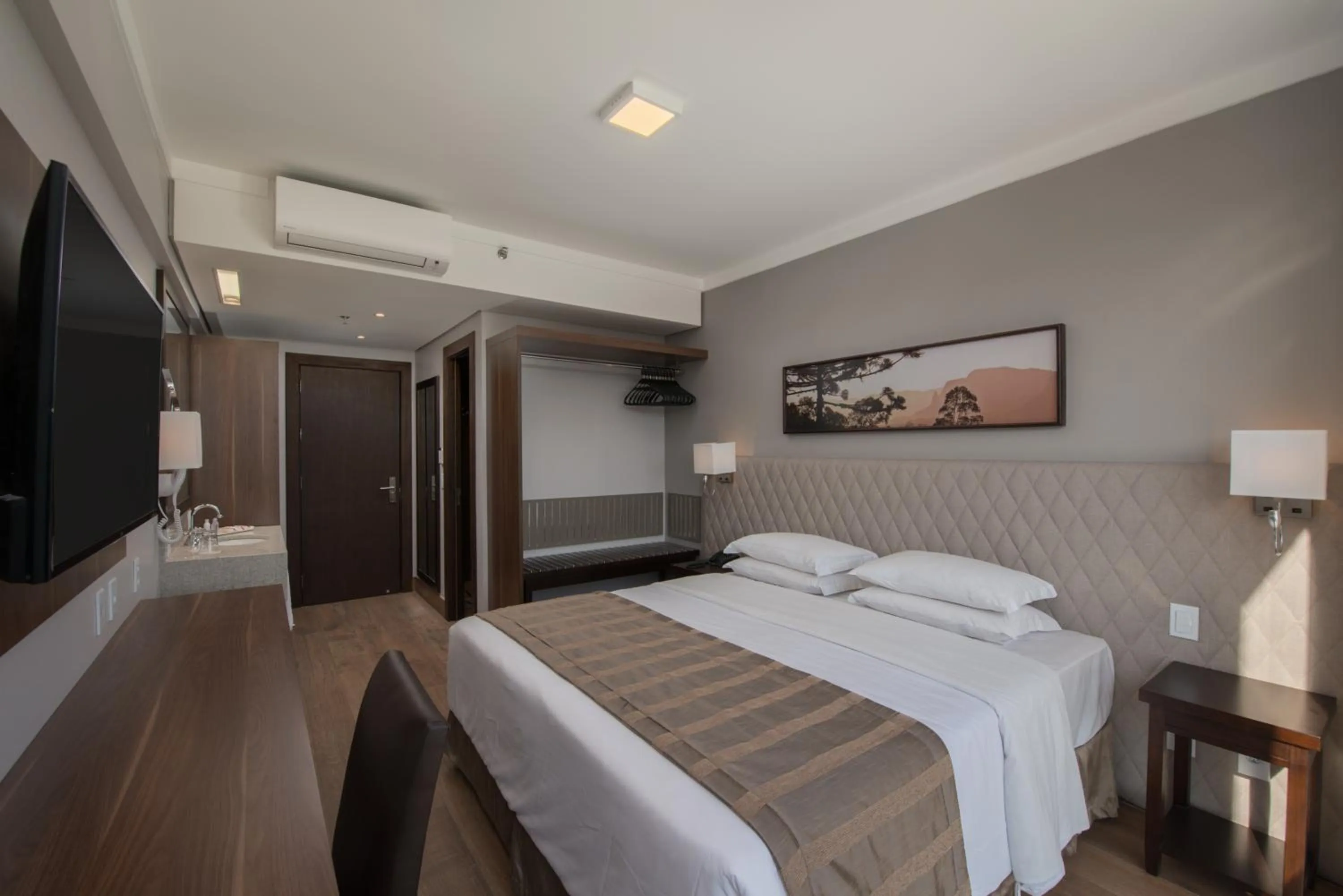 Superior Church View - single occupancy in Prodigy Gramado by Wish