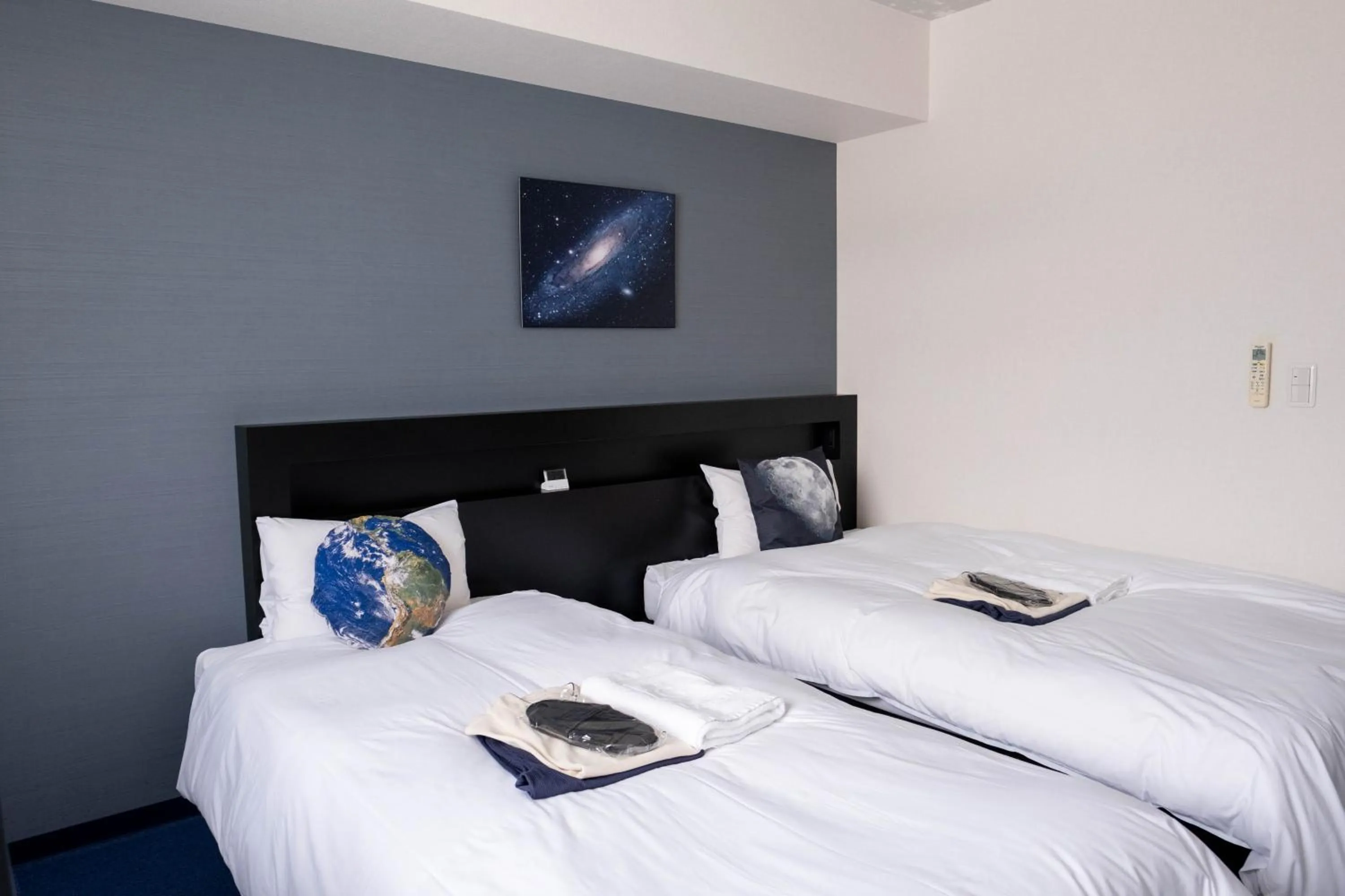 Superior Twin Room with Air Weave Mattress - Non-Smoking in La'gent Hotel Osaka Bay