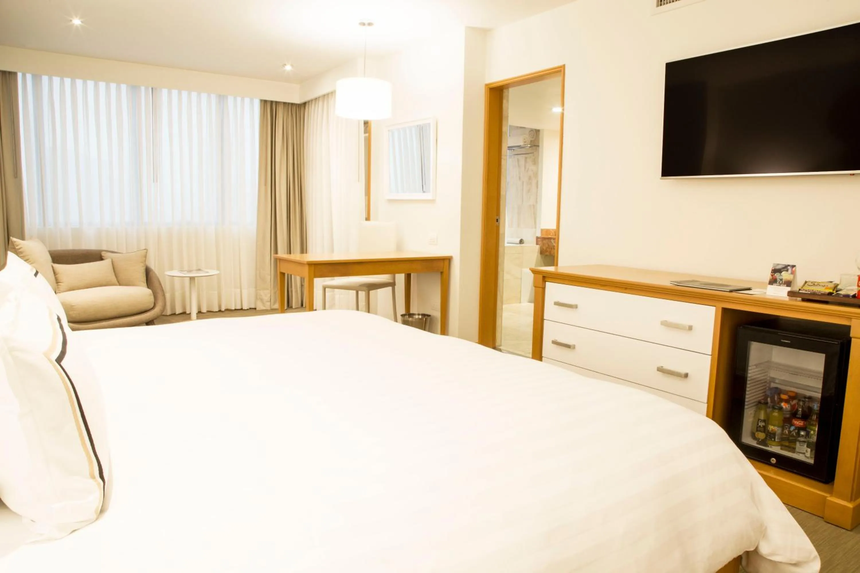 Executive Junior Suite The Level in Hotel Melia Lima