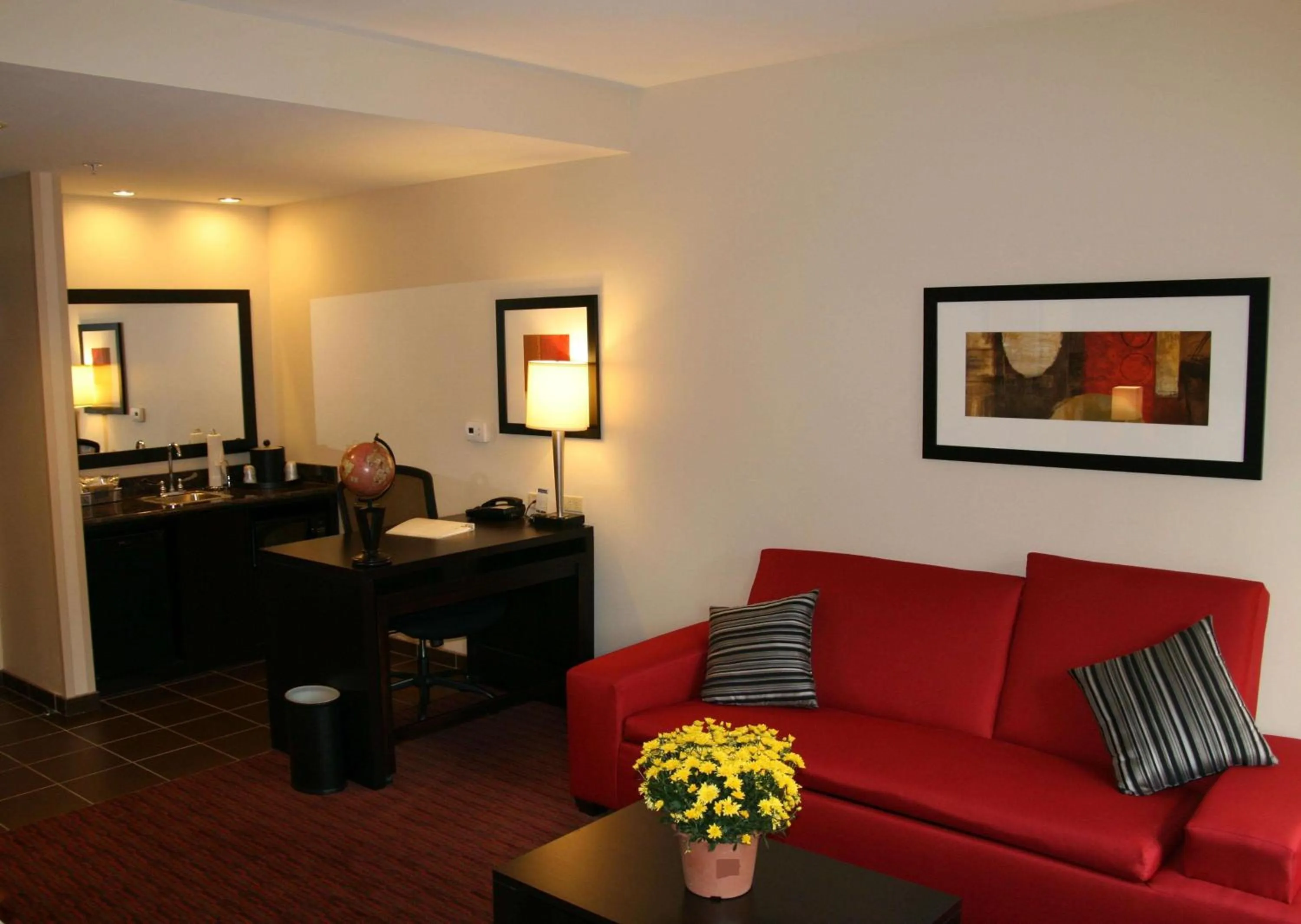 King Studio Suite - Non-Smoking in Hampton Inn & Suites Lebanon