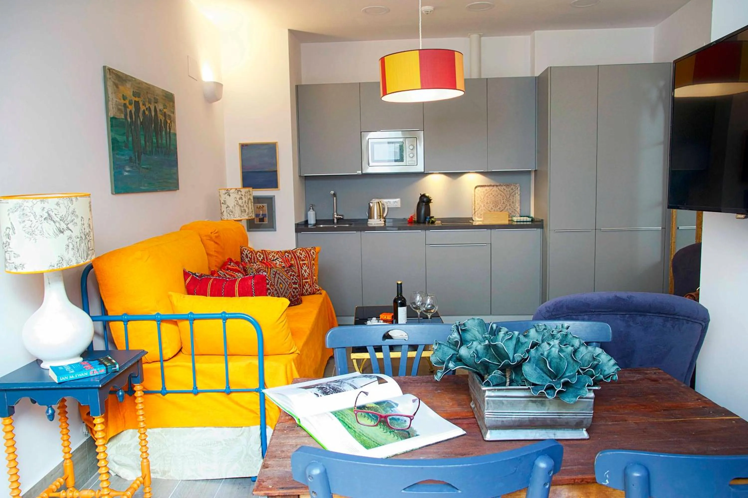 One-Bedroom Apartment in Overland Suites Catedral