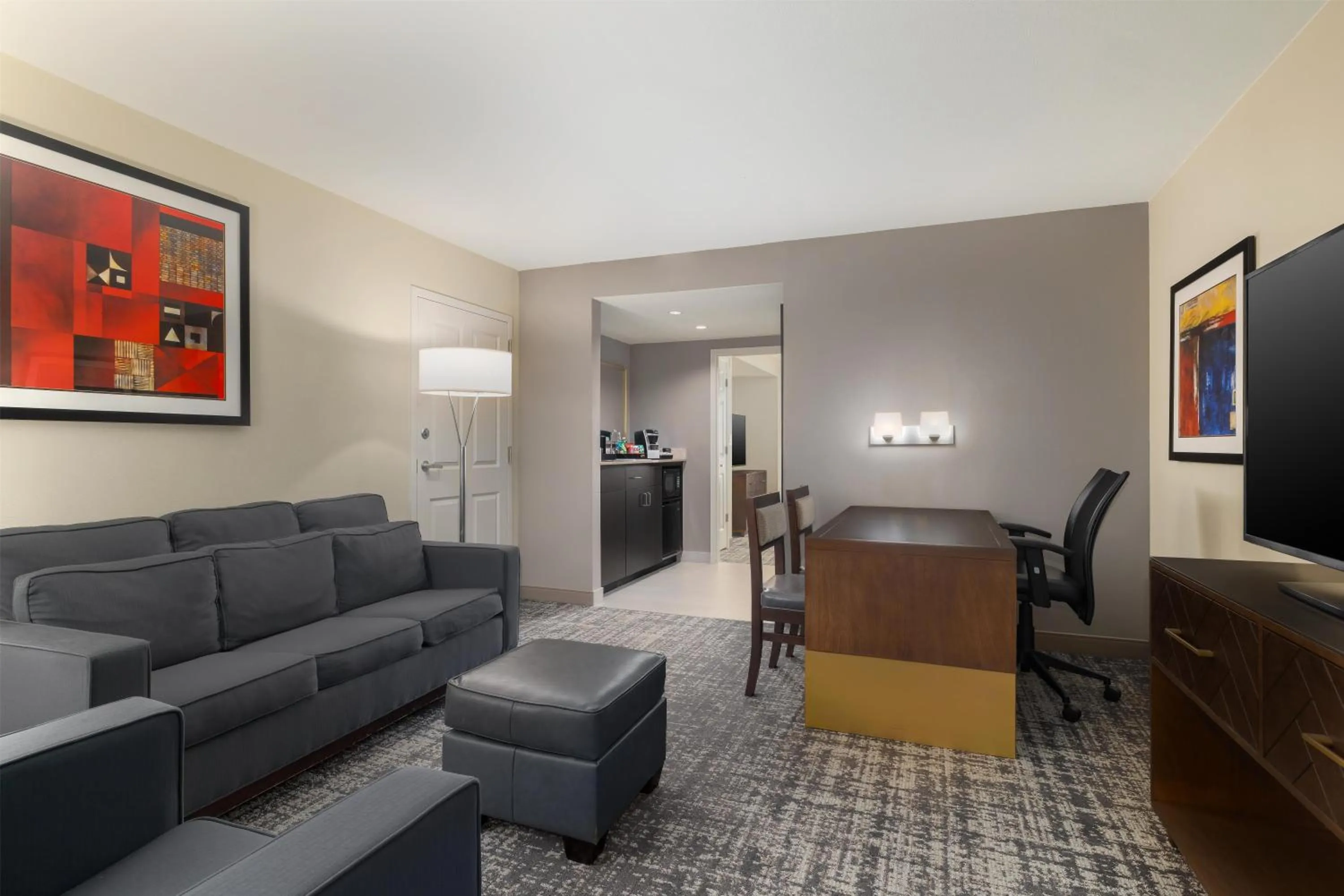 Premium King Suite - Non-Smoking in Embassy Suites by Hilton Laredo