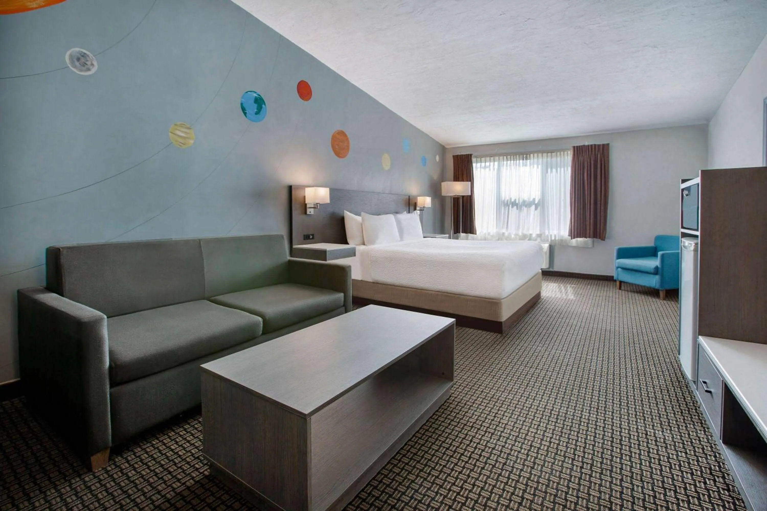 One-Bedroom Deluxe King Suite - Non-Smoking in Days Inn & Suites by Wyndham Moncton