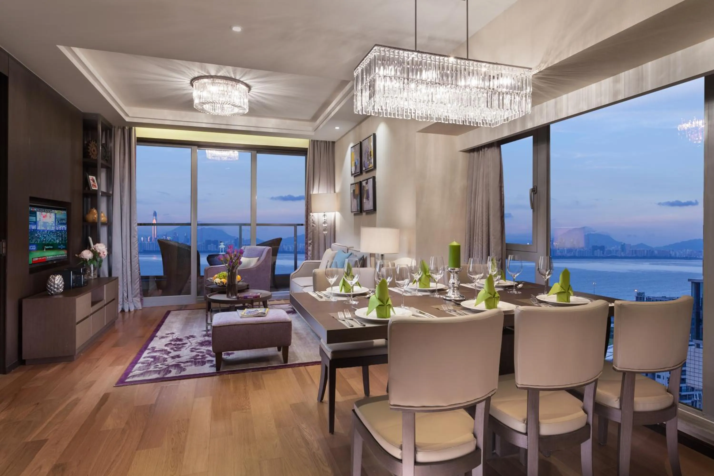 Three-Bedroom Apartment in Savills Residence Daxin Shenzhen Bay