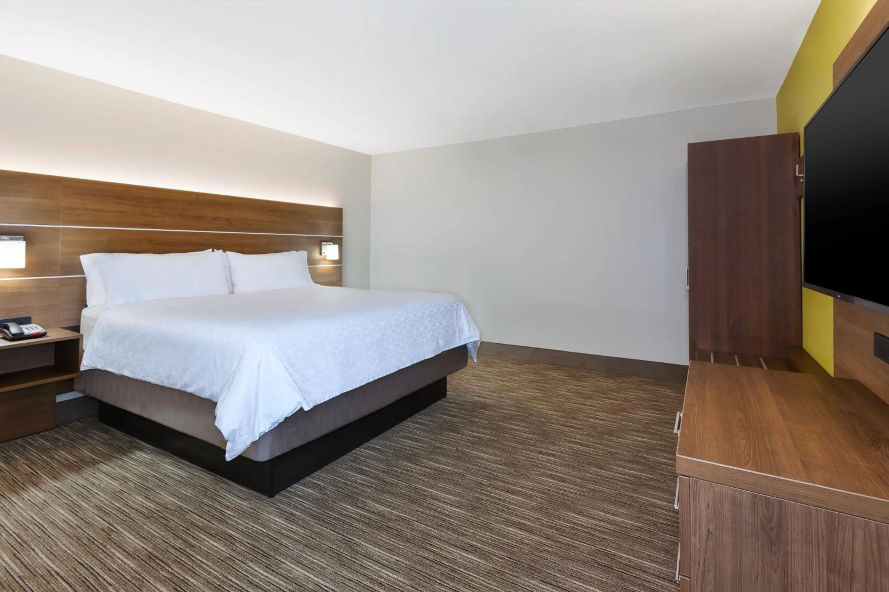 Executive Suite - Non-Smoking in Holiday Inn Express & Suites Dayton South Franklin by IHG