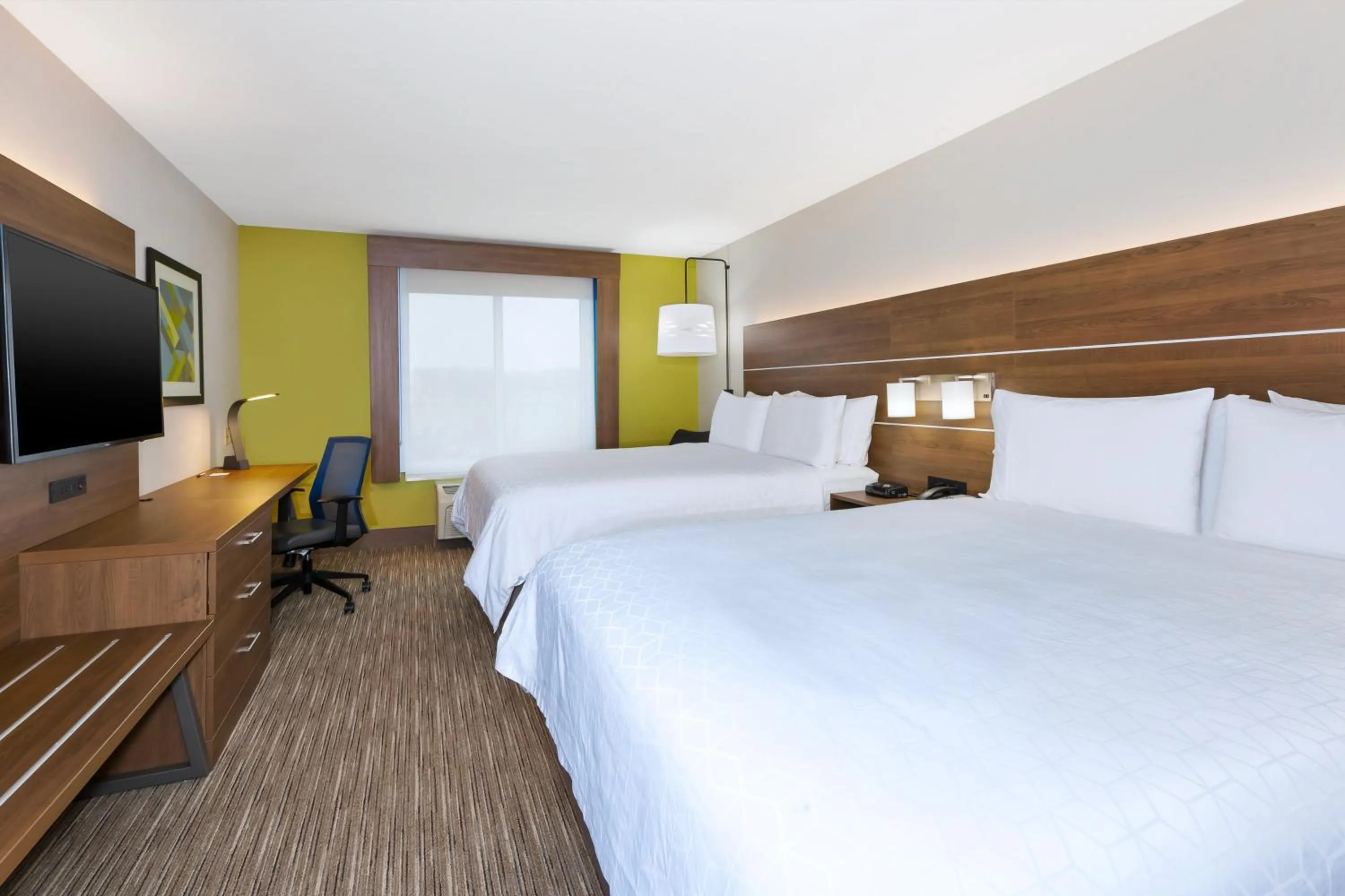 Standard Room with Two Queen Beds in Holiday Inn Express & Suites Dayton South Franklin by IHG