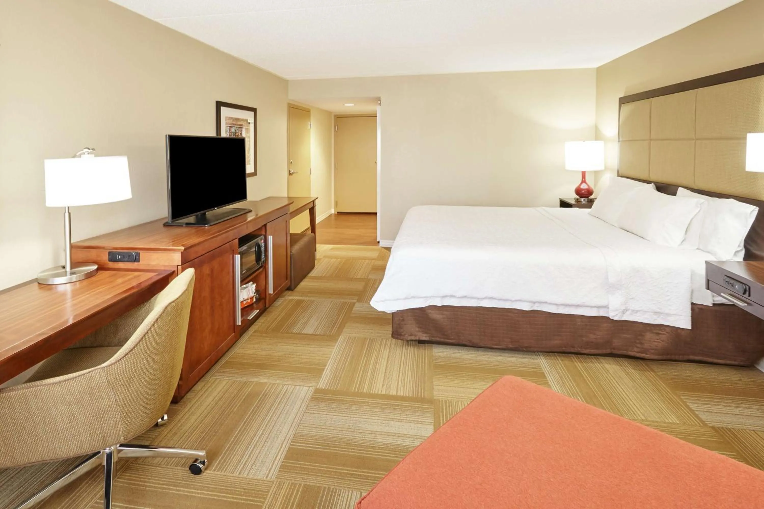 Bed in Hampton Inn Lafayette