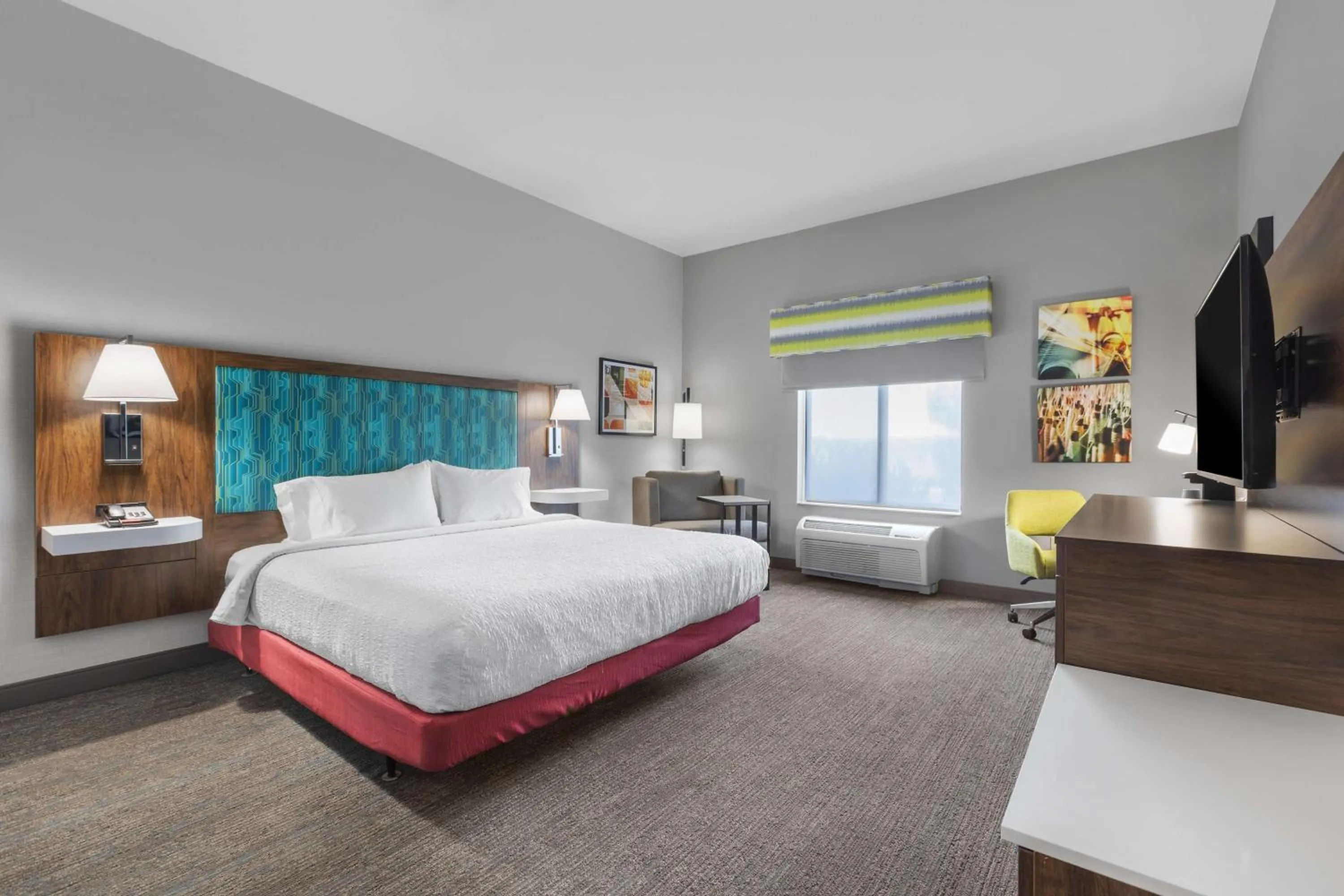 King Room - Hearing Access/Non-Smoking in Hampton Inn Pendleton