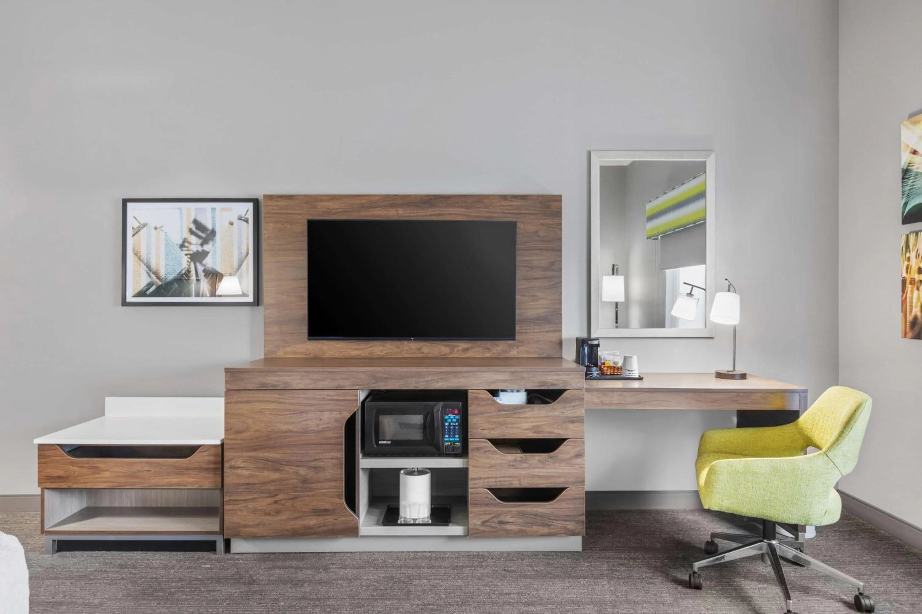 Room with Two Queen Beds - Non-Smoking in Hampton Inn Pendleton