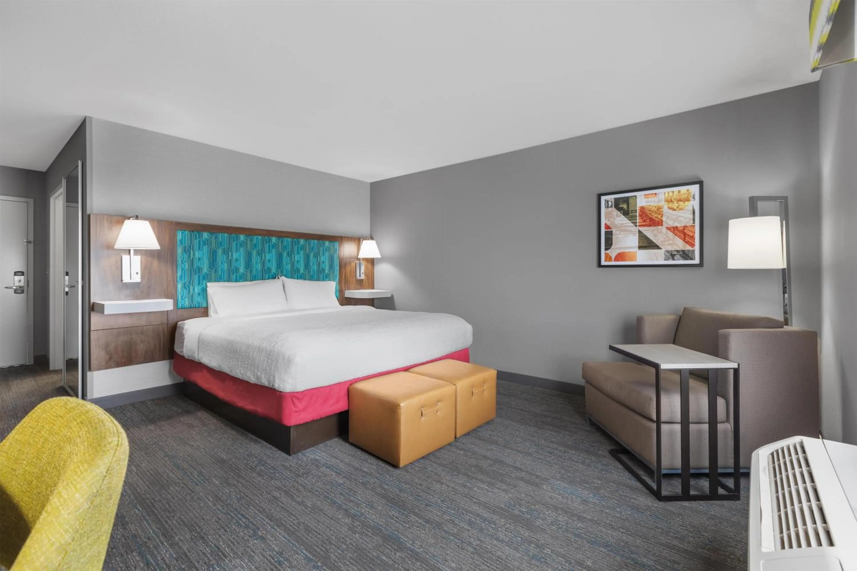 King Room with King Bed - Non-Smoking in Hampton Inn Pendleton