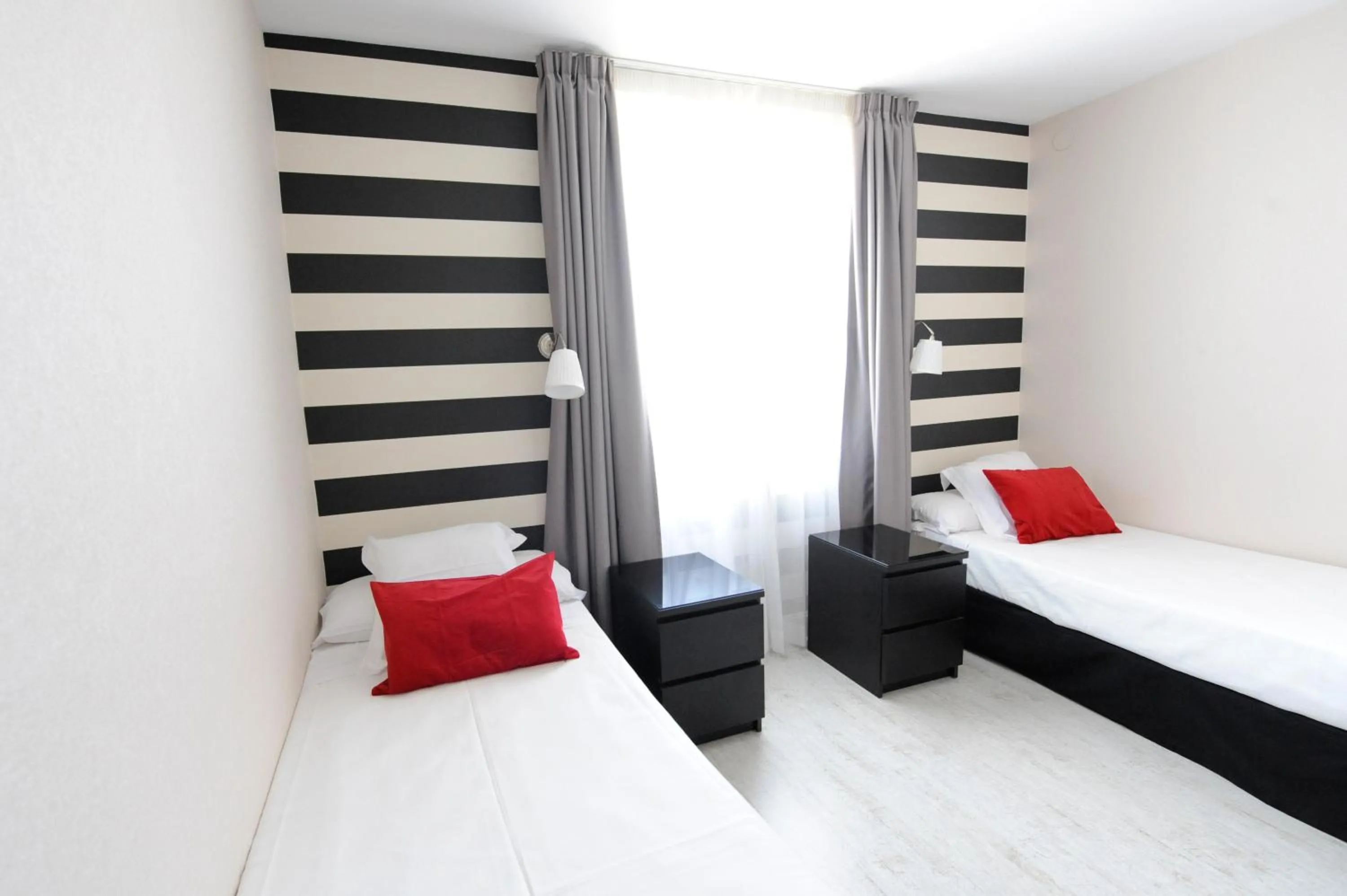 Twin Room in Hotel Domus
