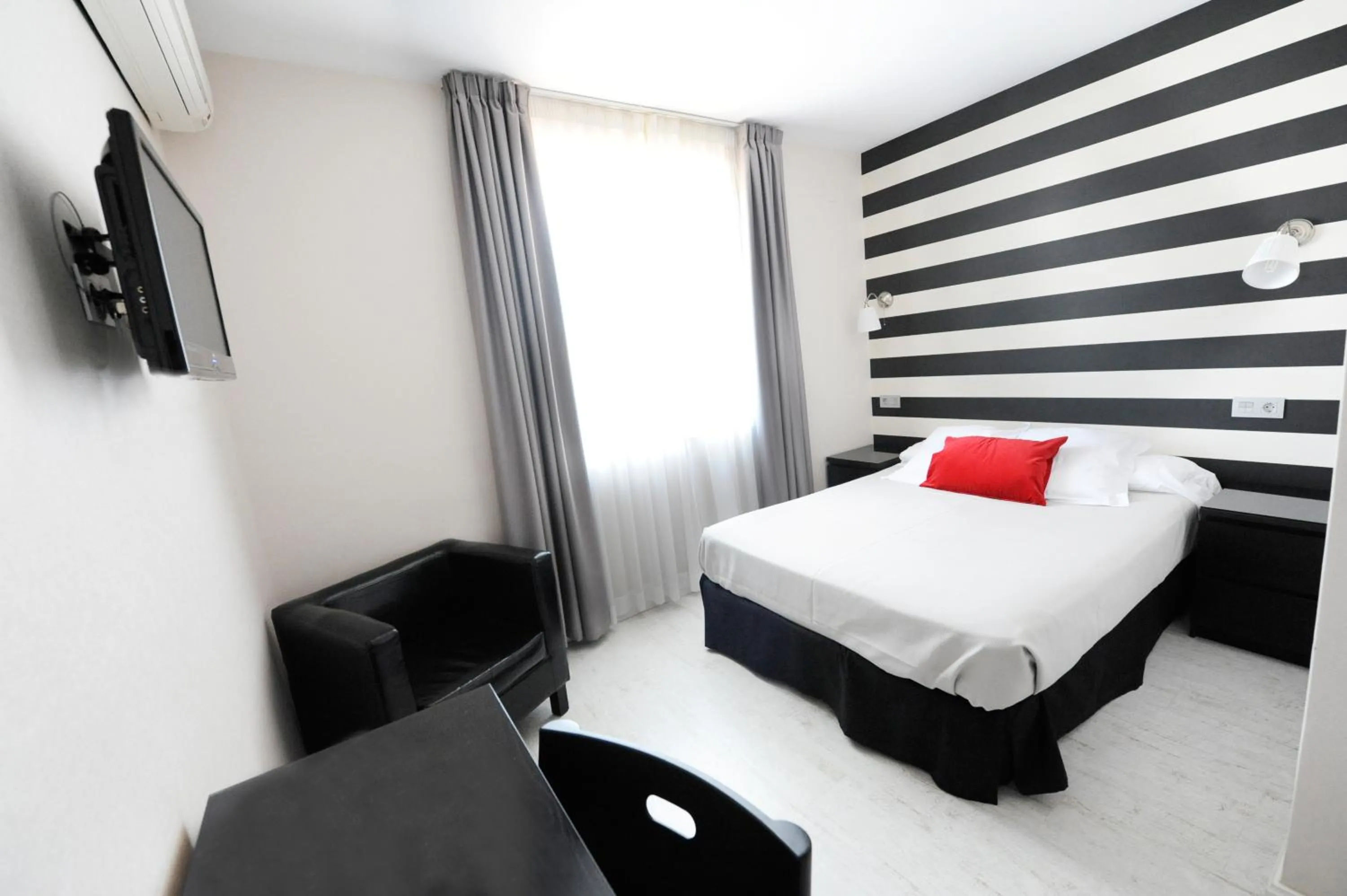 Double Room in Hotel Domus