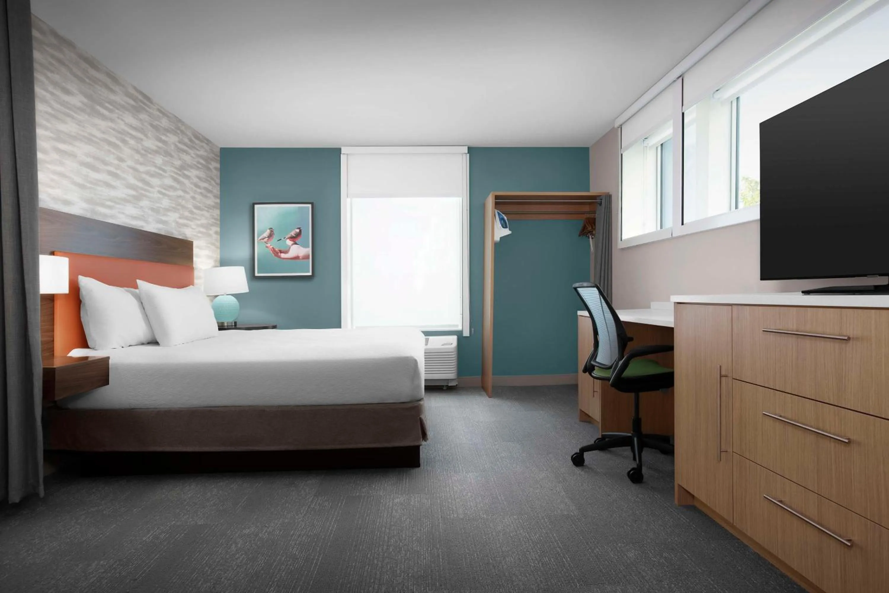 King Studio with City View - Non-Smoking in Home2 Suites by Hilton Eugene Downtown University Area