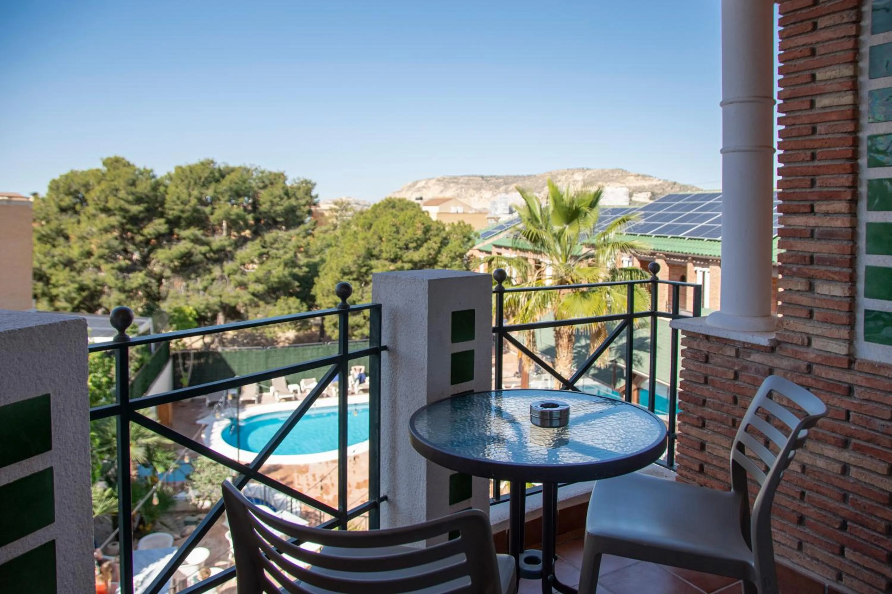 Family Room with Garden View (3 adults) in Hotel Boutique Calas de Alicante