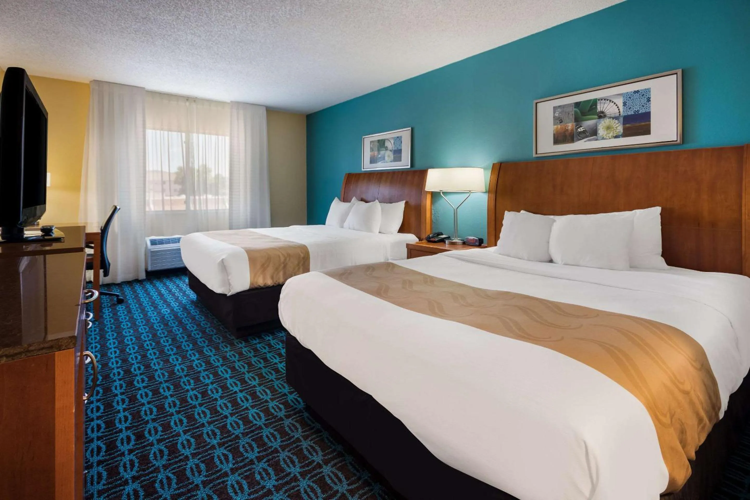 Queen Room with Two Queen Beds - Non-Smoking in Quality Inn & Suites Bozeman