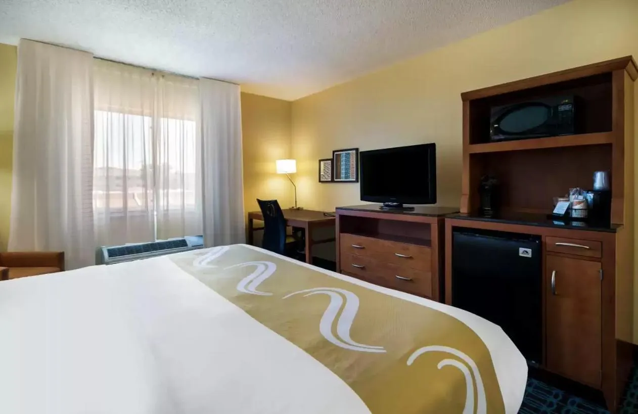 Queen Room - Non Smoking in Quality Inn & Suites Bozeman
