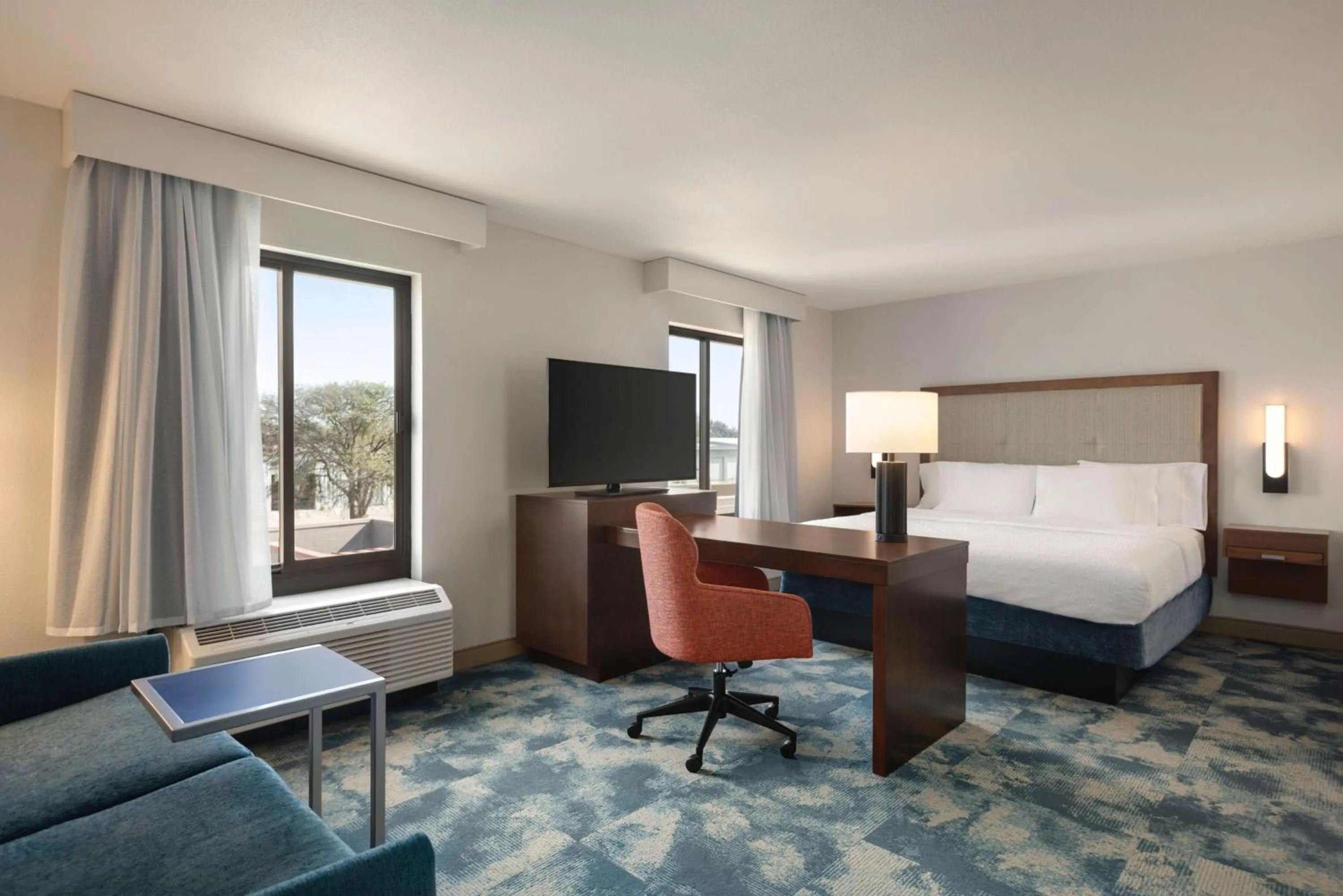 King Studio Suite - Non-Smoking in Hampton Inn & Suites San Marcos