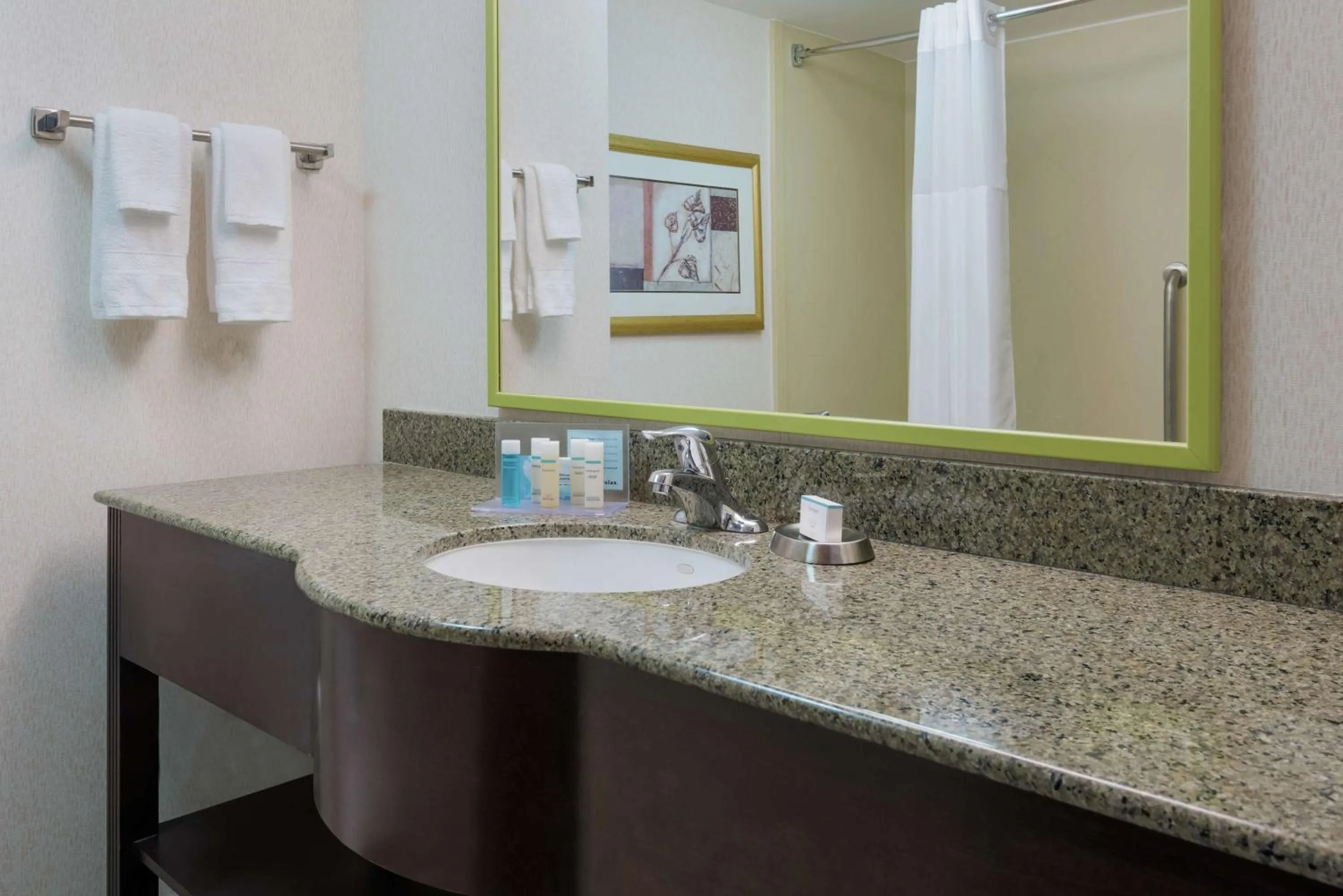 Room with Two Queen Beds - Non-Smoking in Hampton Inn South Plainfield-Piscataway