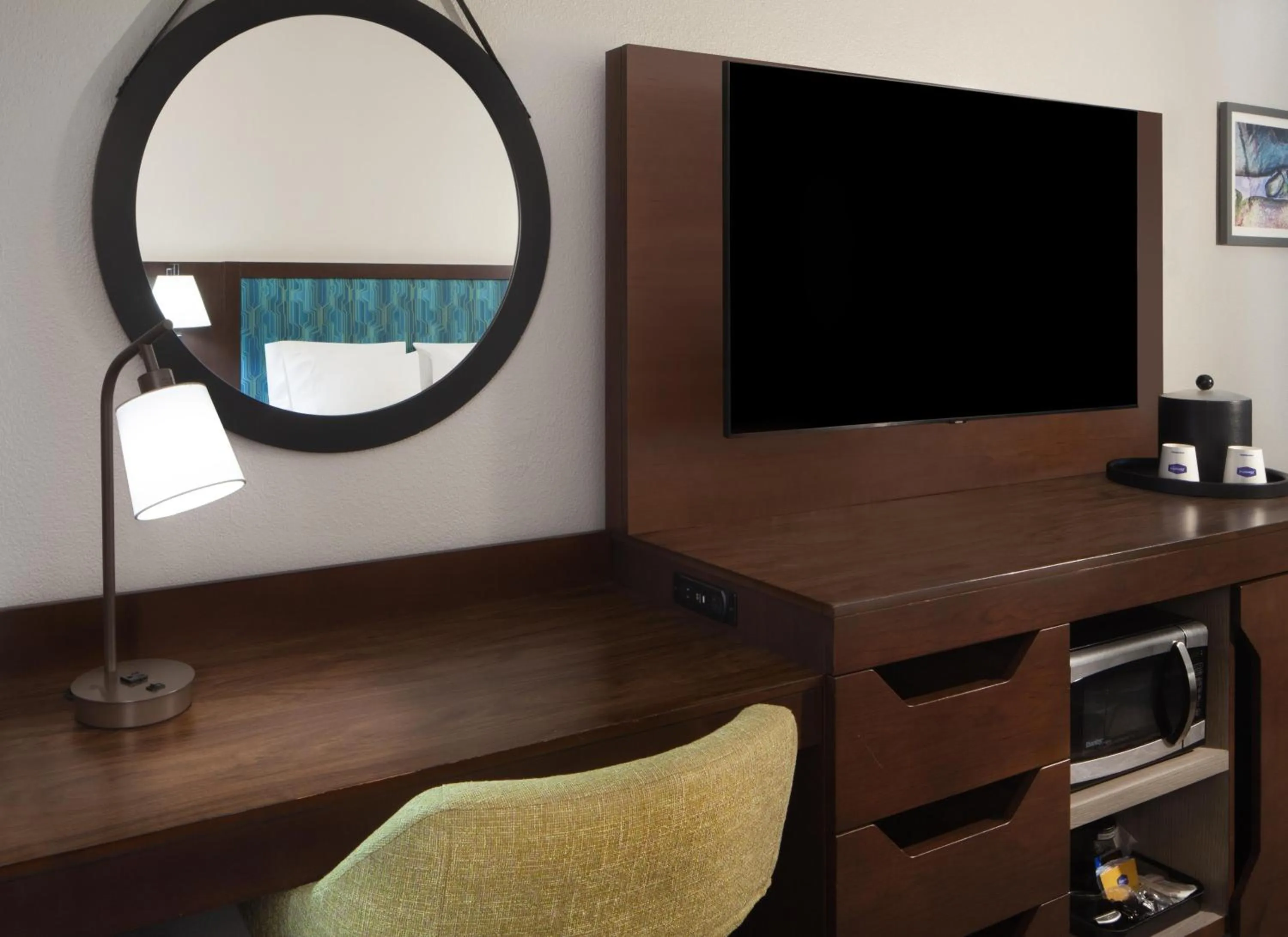 Room with Two Queen Beds - Non-Smoking in Hampton Inn Youngstown/Boardman