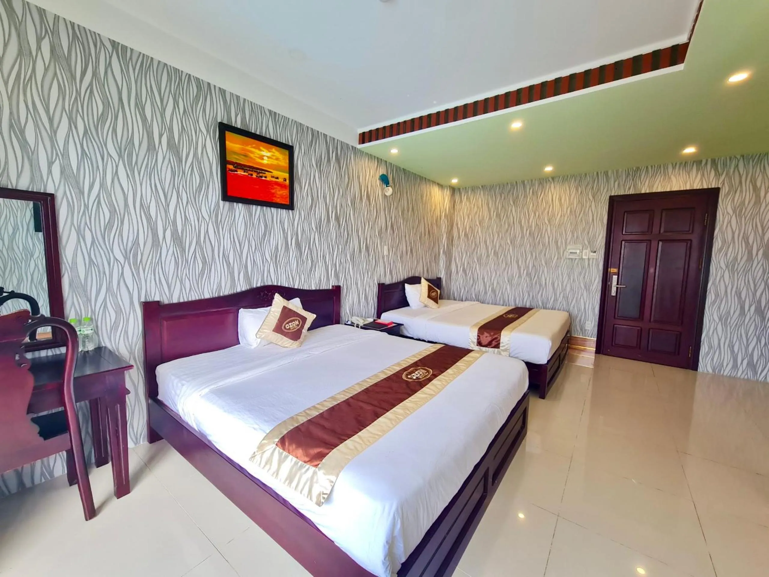 King Room in Ozon Hotel