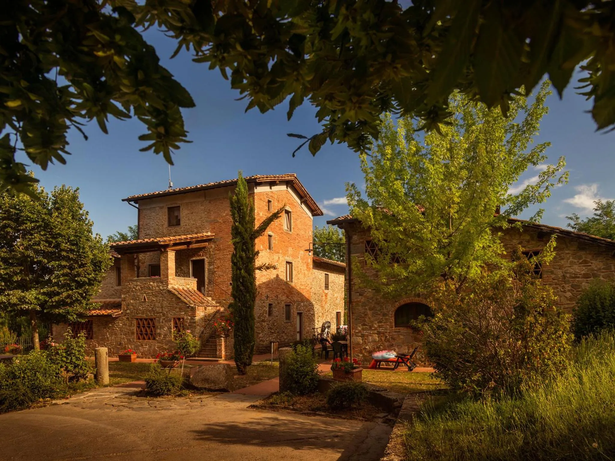 One-Bedroom Apartment in hu Norcenni Girasole village