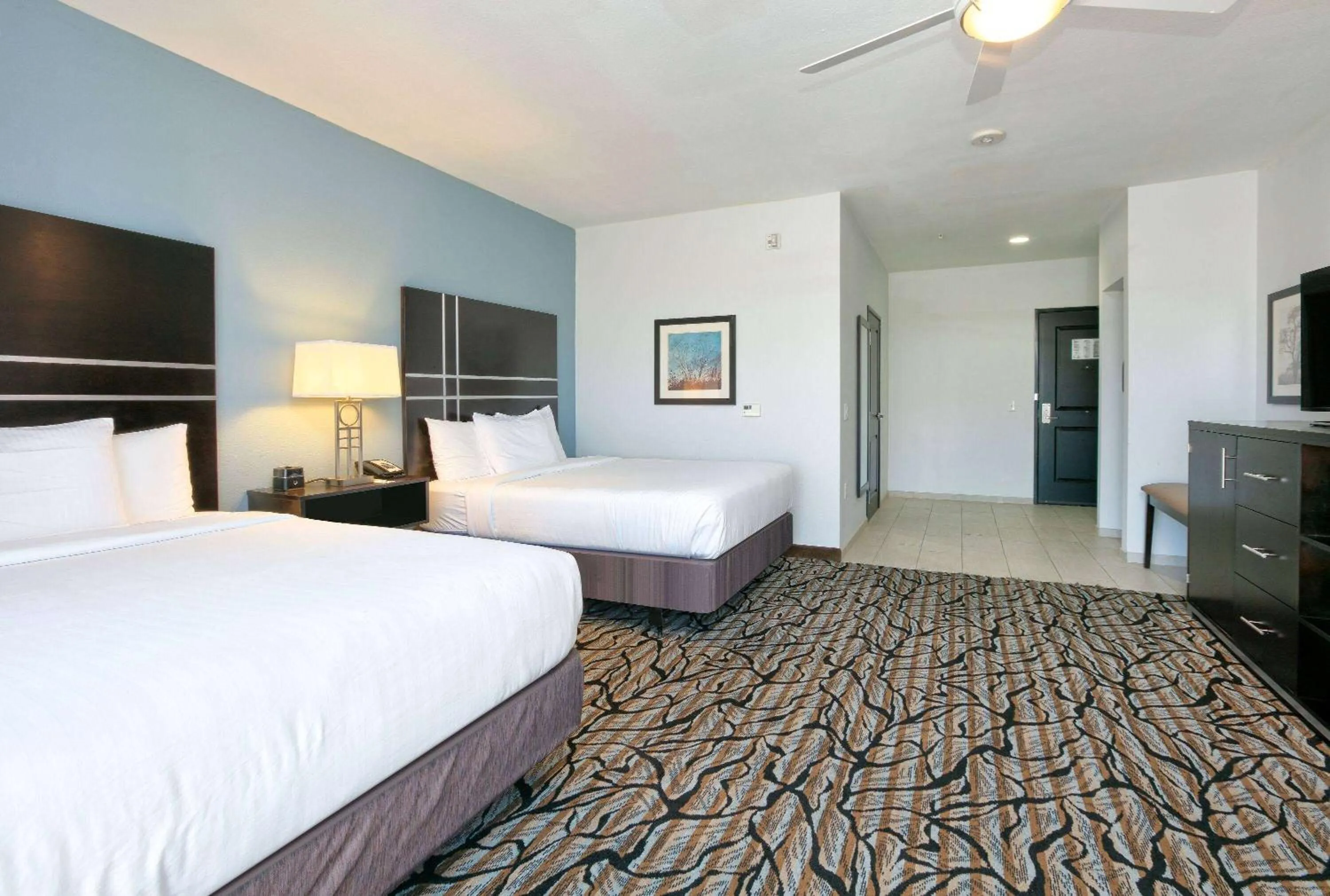 2 Queen Beds, Mobility/Hearing Accessible Room, Bathtub w/Grab Bars, Non-Smoking in La Quinta Inn & Suites by Wyndham Lubbock Southwest
