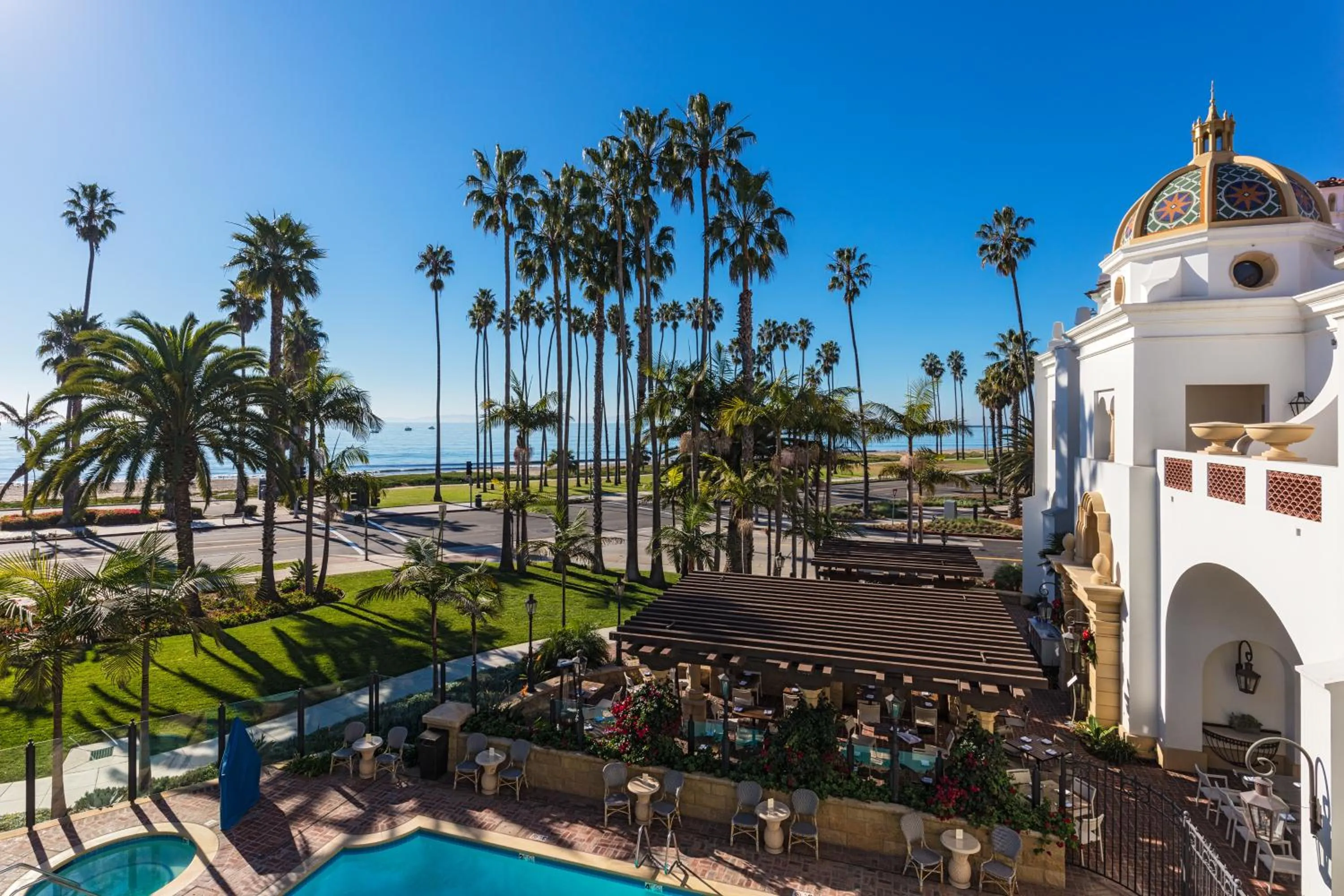 Patio in Santa Barbara Inn