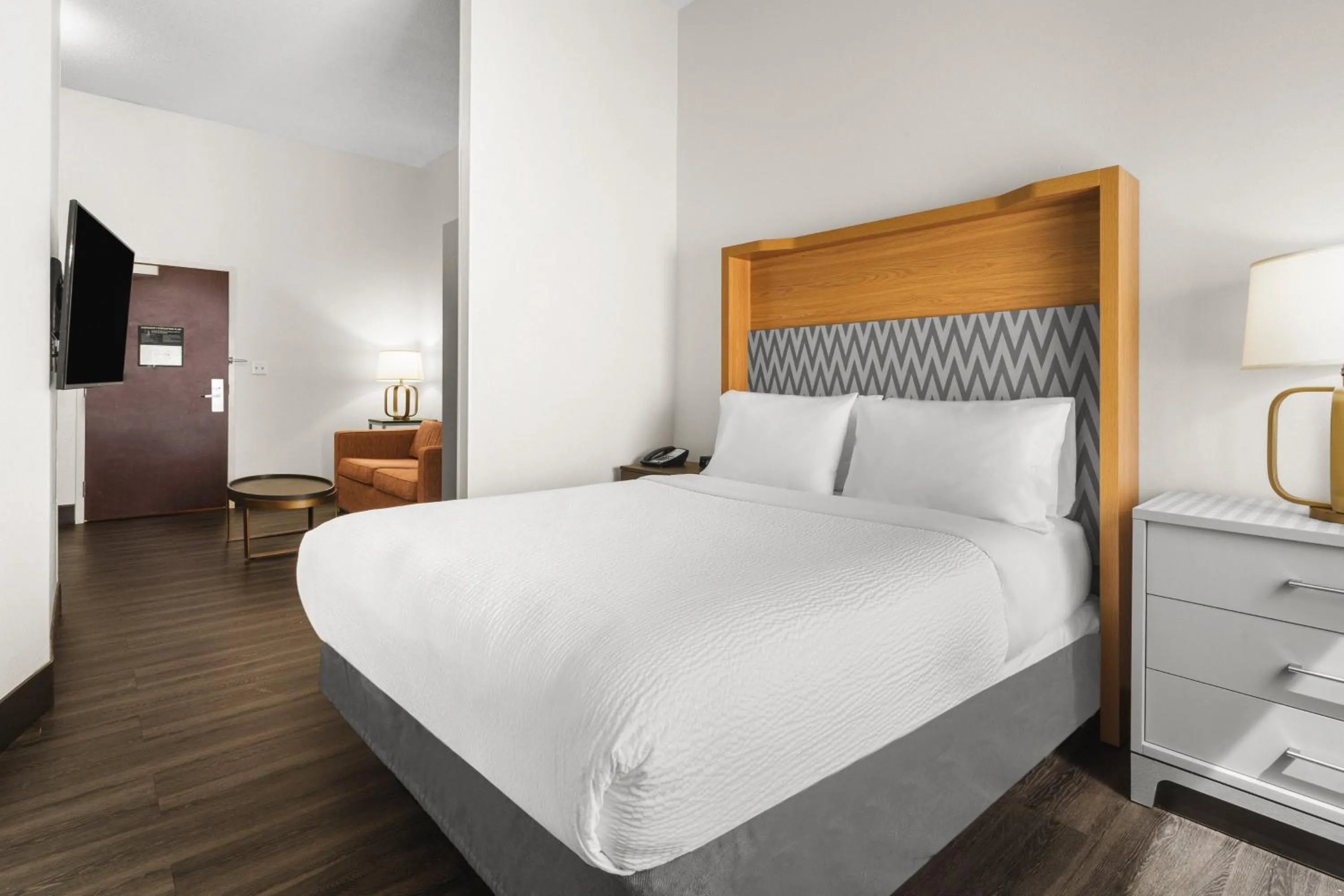 Standard Queen Room in Holiday Inn & Suites Bothell an IHG Hotel